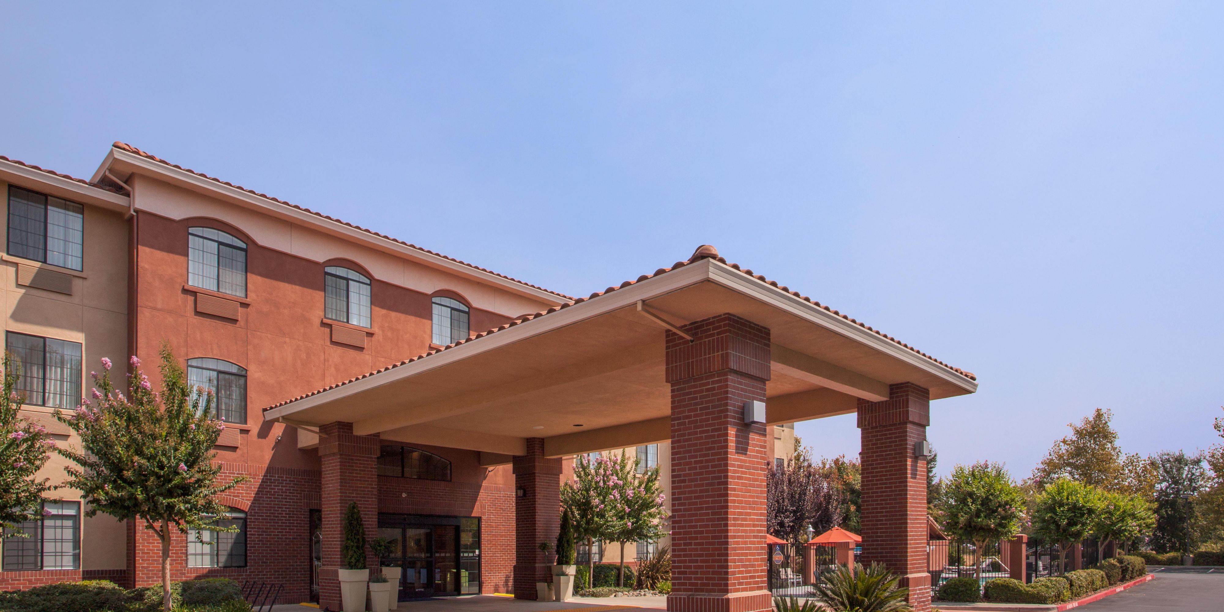 Holiday Inn Express & Suites Davis - University Area