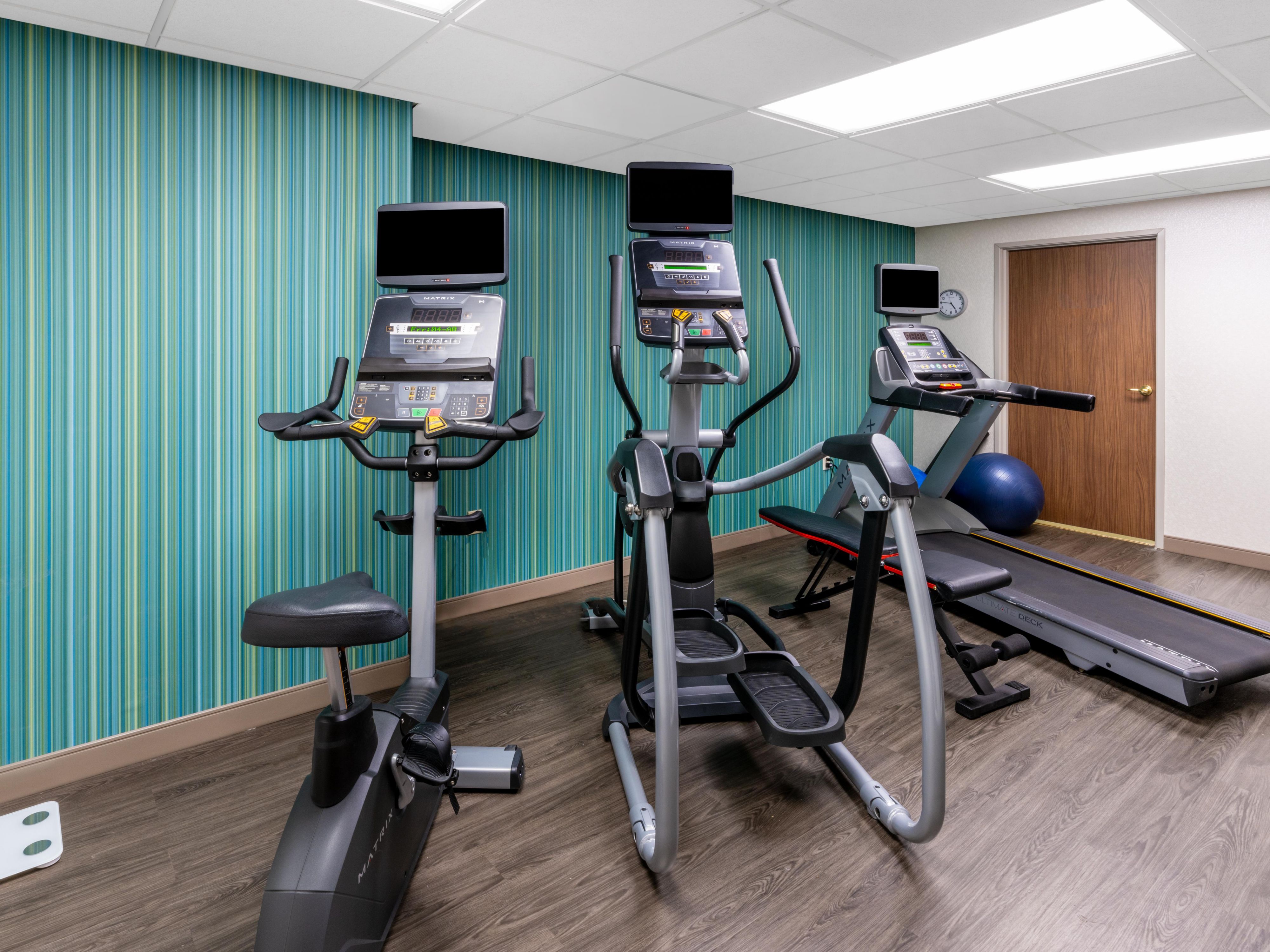 Free Fitness Center for Holiday Inn Express & Suites Deadwood SD