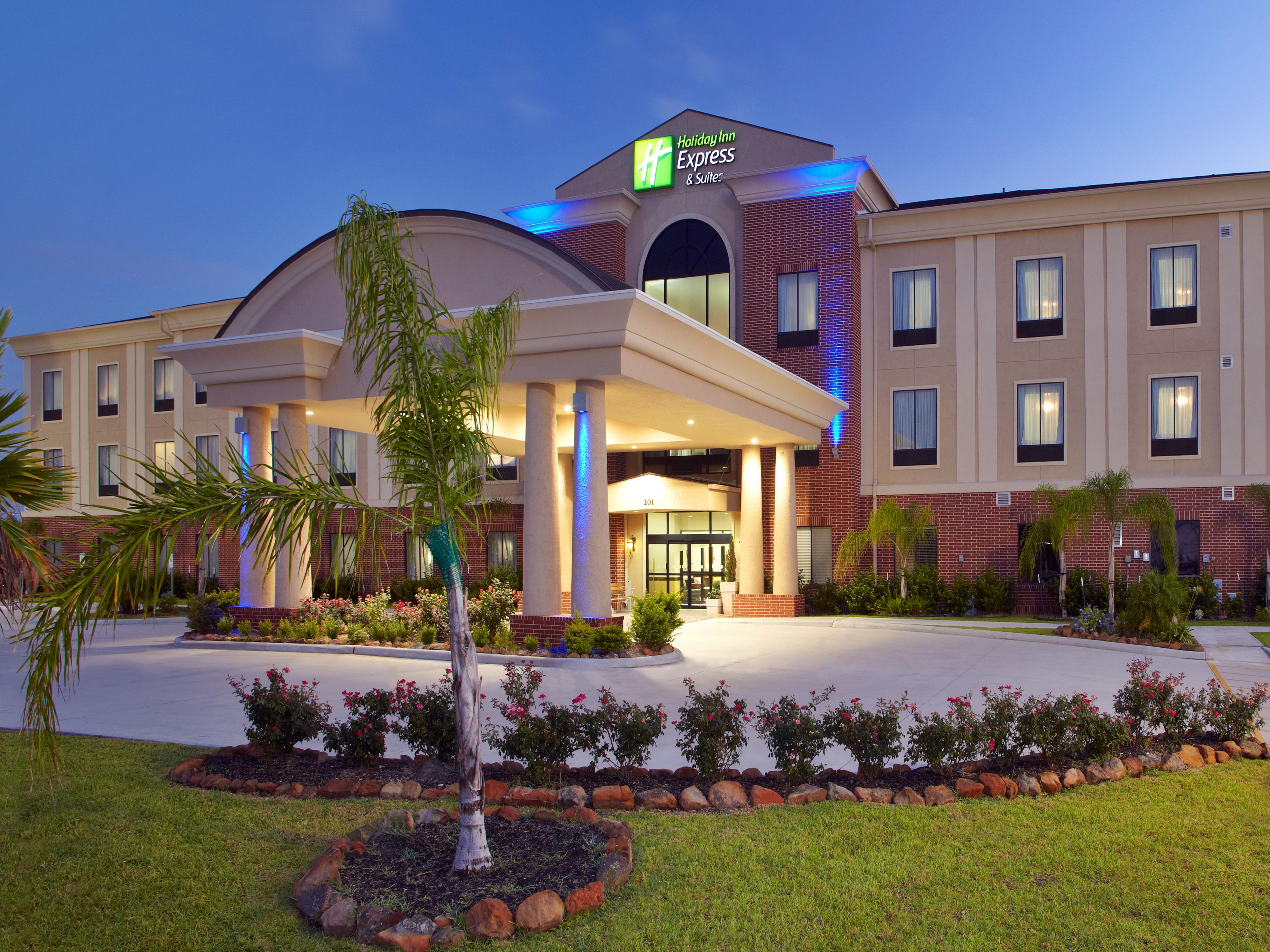 Hotels Near University Of Houston In Deer Park, TX | Holiday Inn ...