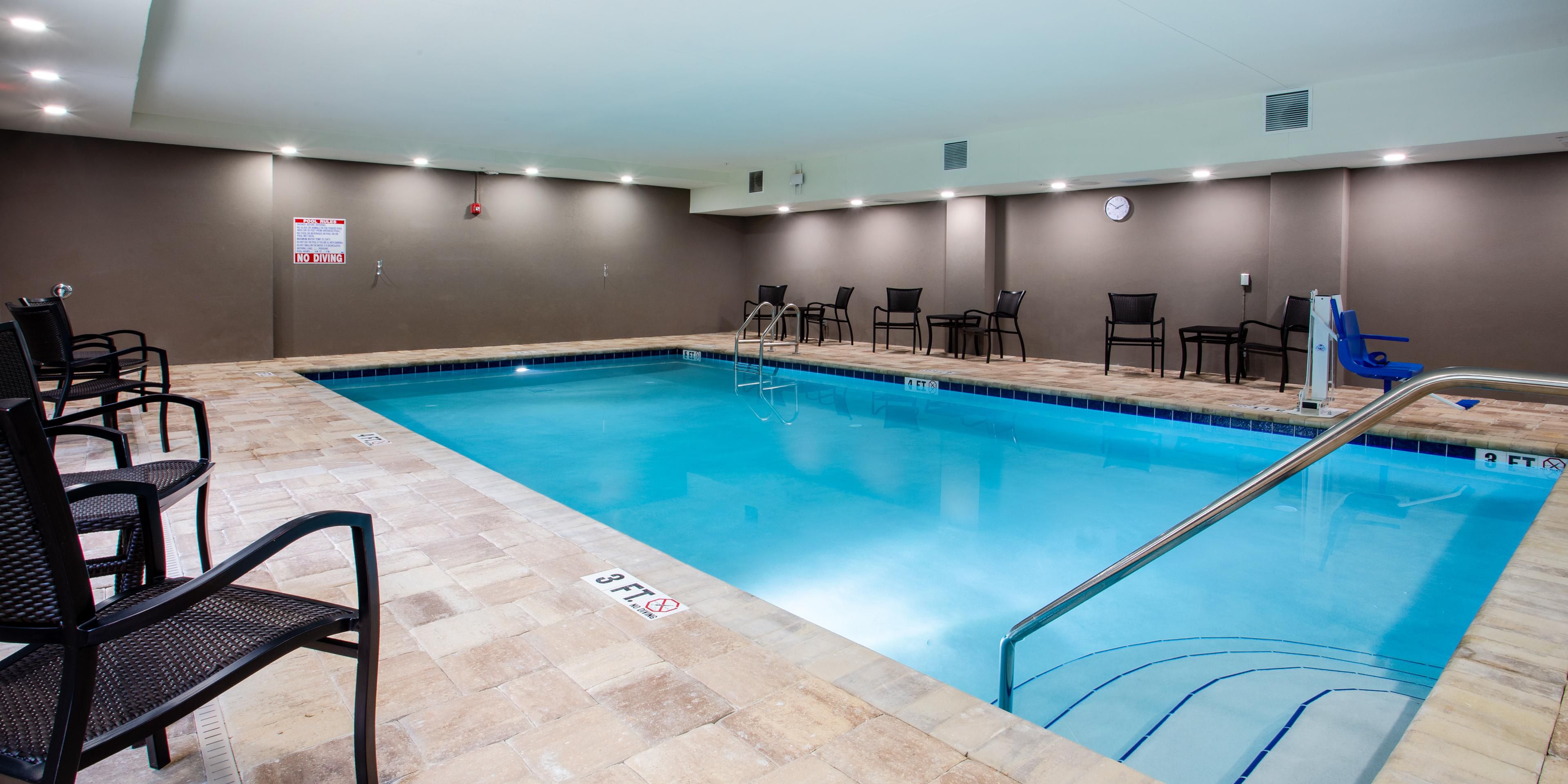 The Holiday Inn Express & Suites DeLand South features an indoor pool, a rare find in Florida! This allows you to take a swim no matter what the weather! Sunseekers worry not, we have an outdoor area for you to soak up the rays as well. 