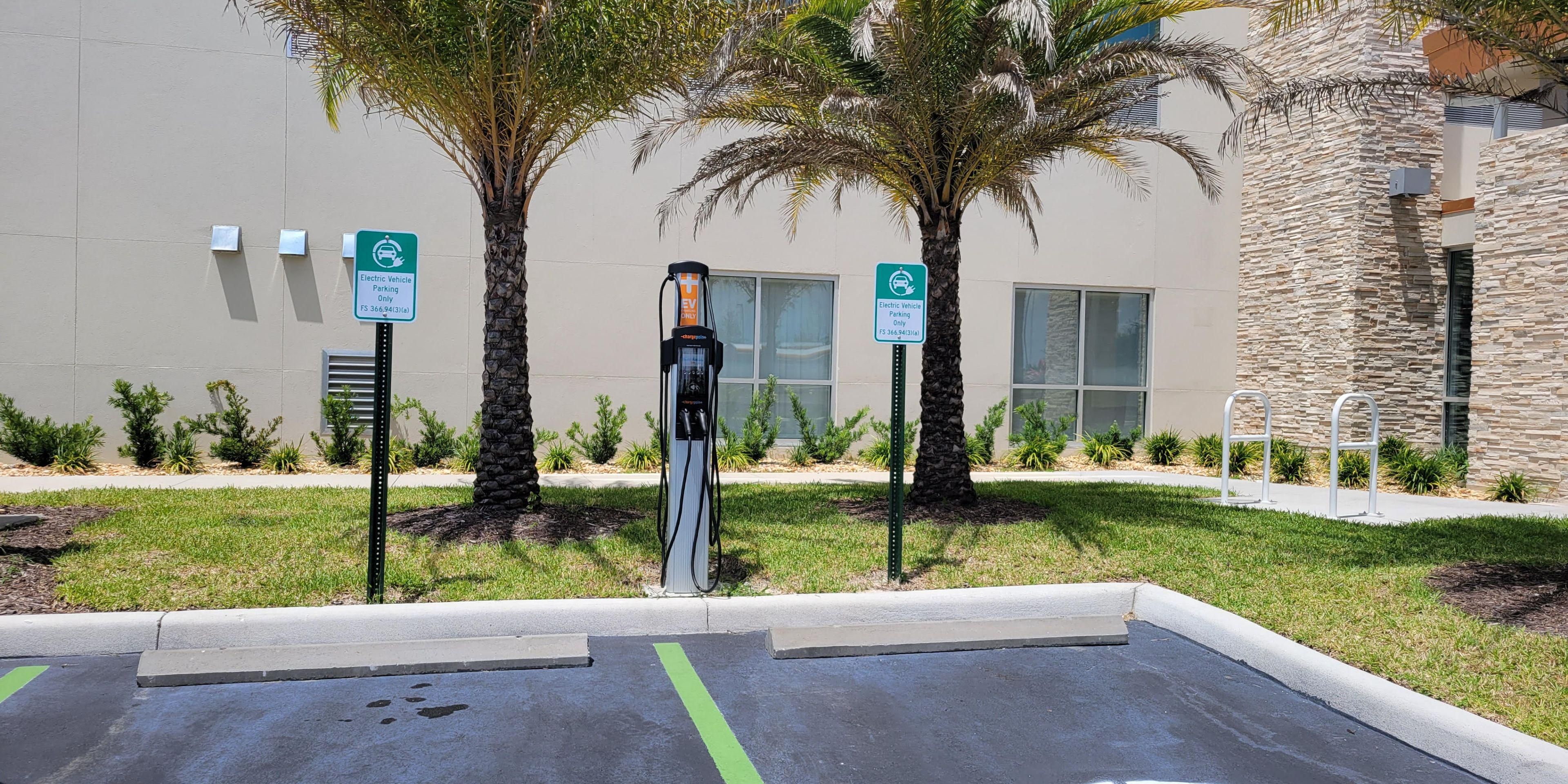 Charge up your electric vehicle at one of our two charging stations. We also have boat charging available too! We are the only hotel in the area that offers these amenities. Call us today and we'll tell you all about it!
