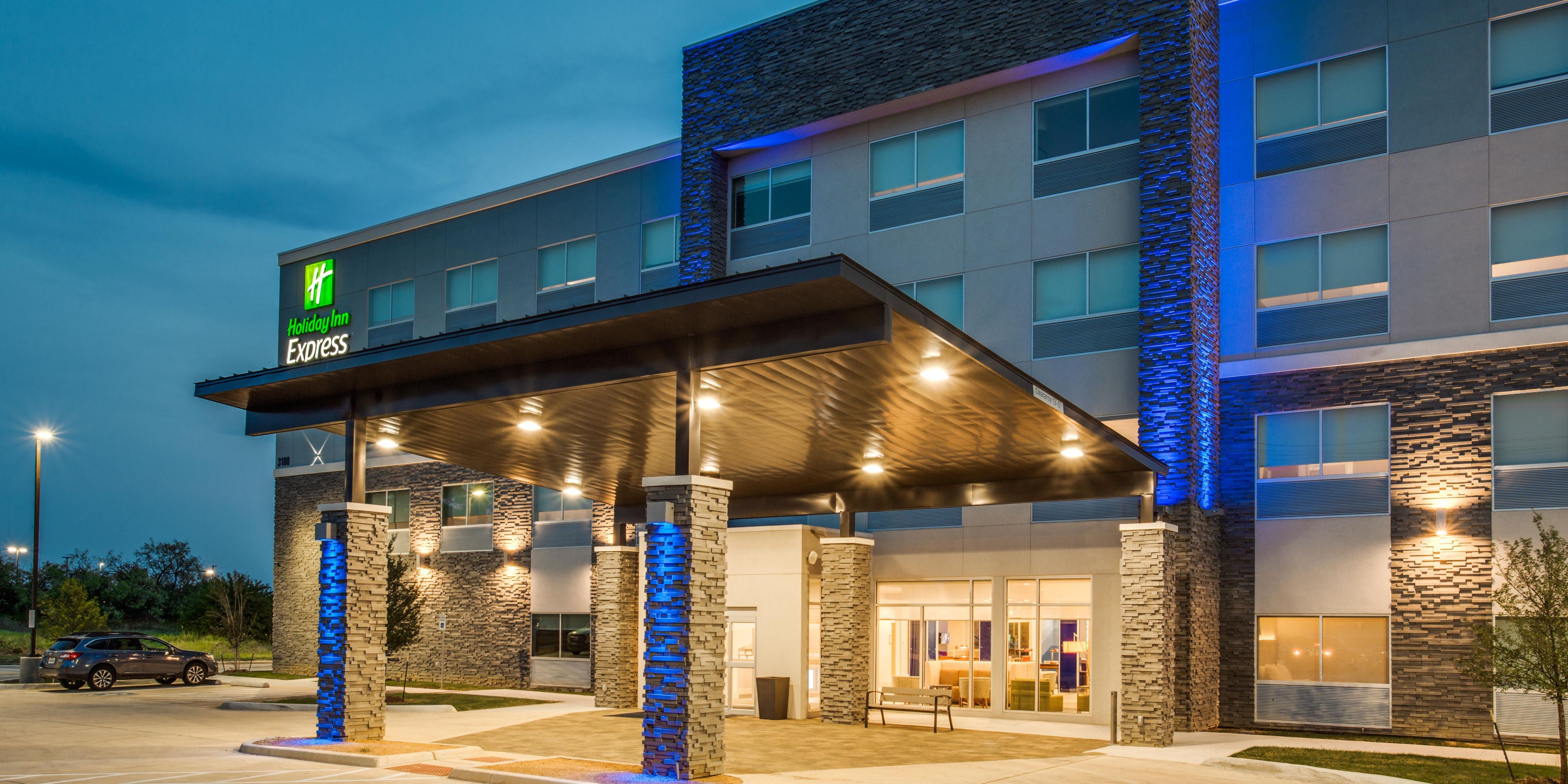 Hotels in Denton, TX near UNT | Holiday Inn Express & Suites ...
