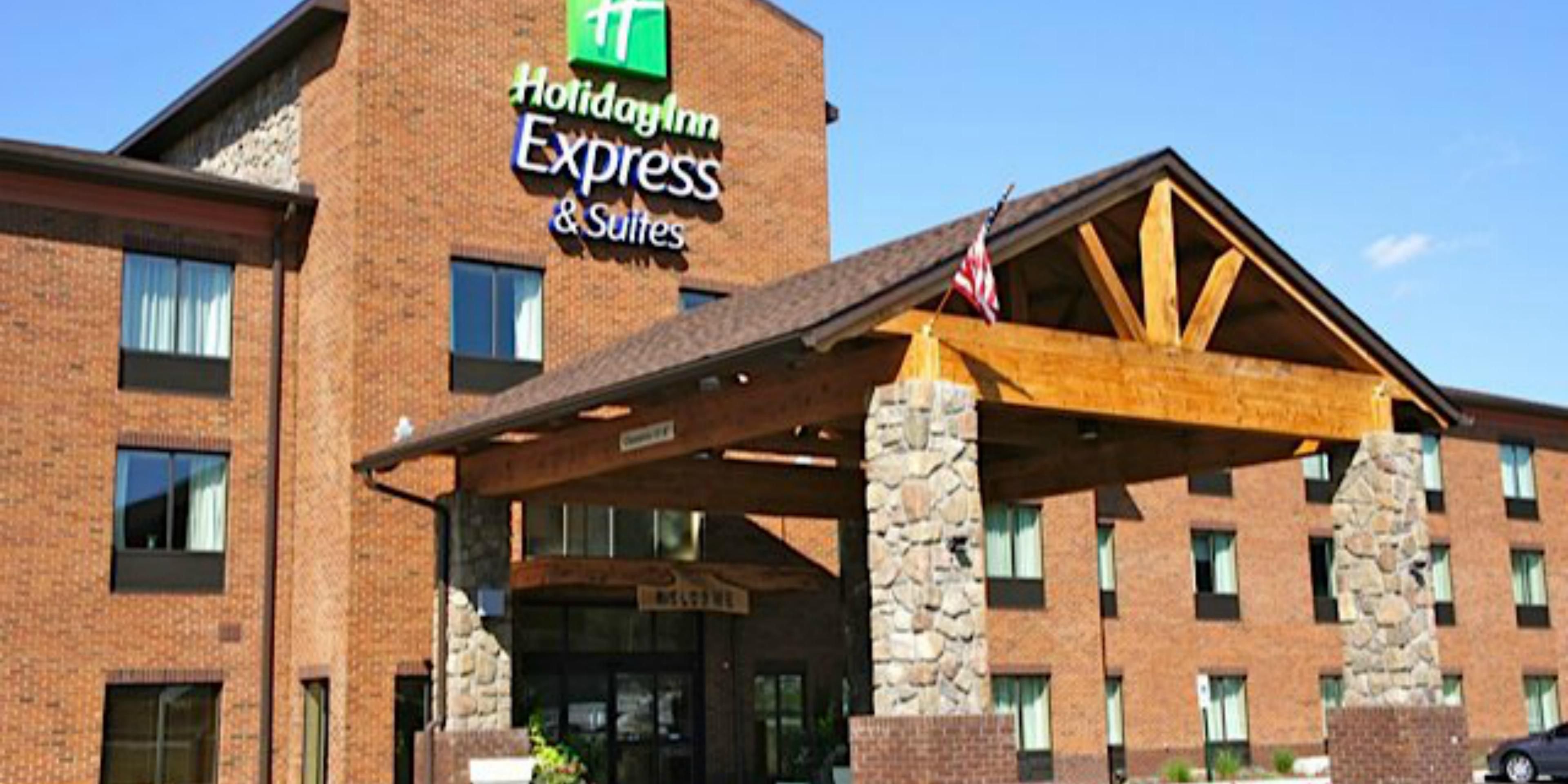 Holiday Inn Express & Suites Donegal