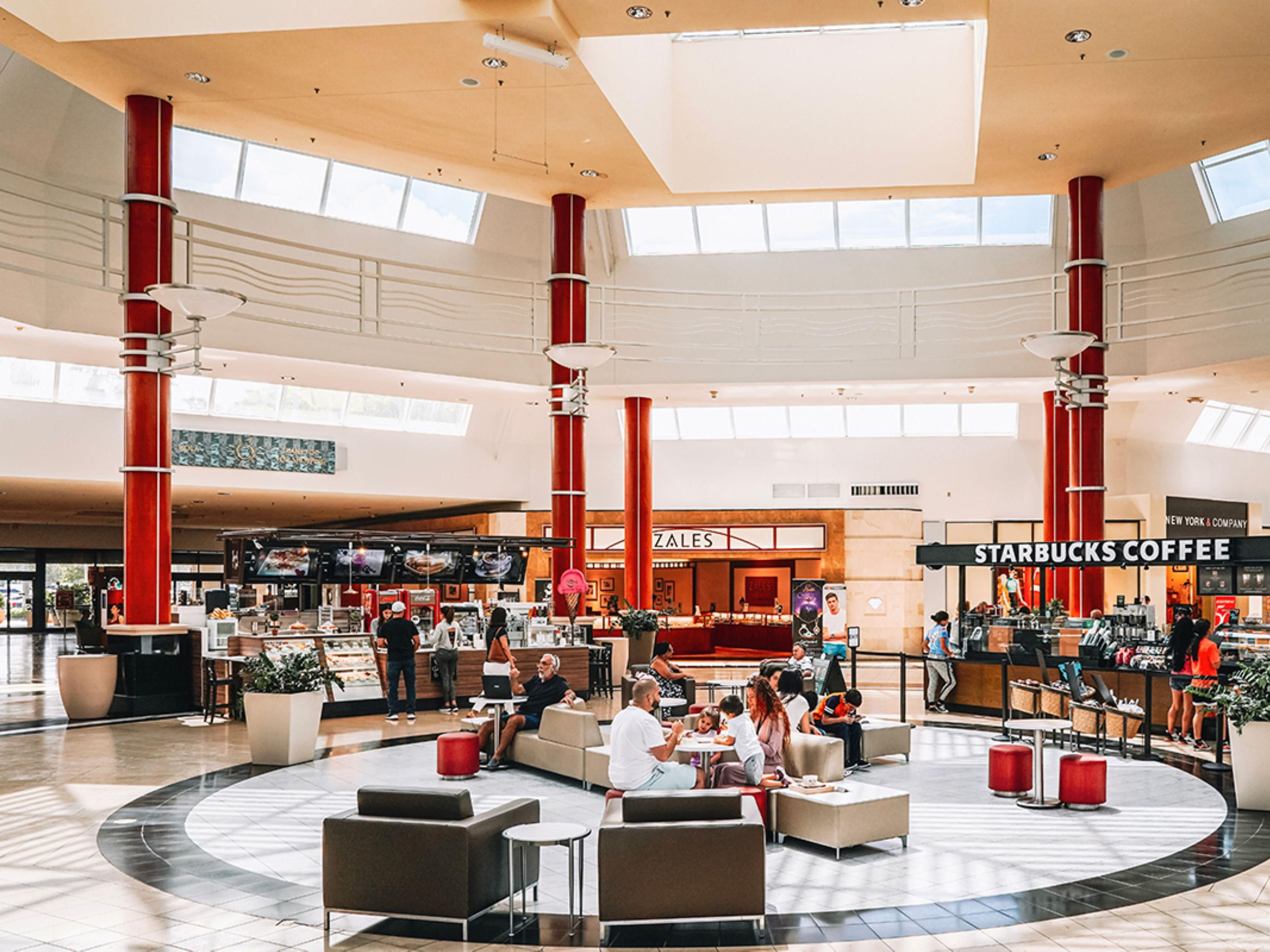 Imagine being able to enjoy your favorite shops at your leisure? The Holiday Inn Express location allows that! Miami's International Mall is home to some of your favorite retailers and is located only steps away from our front door.