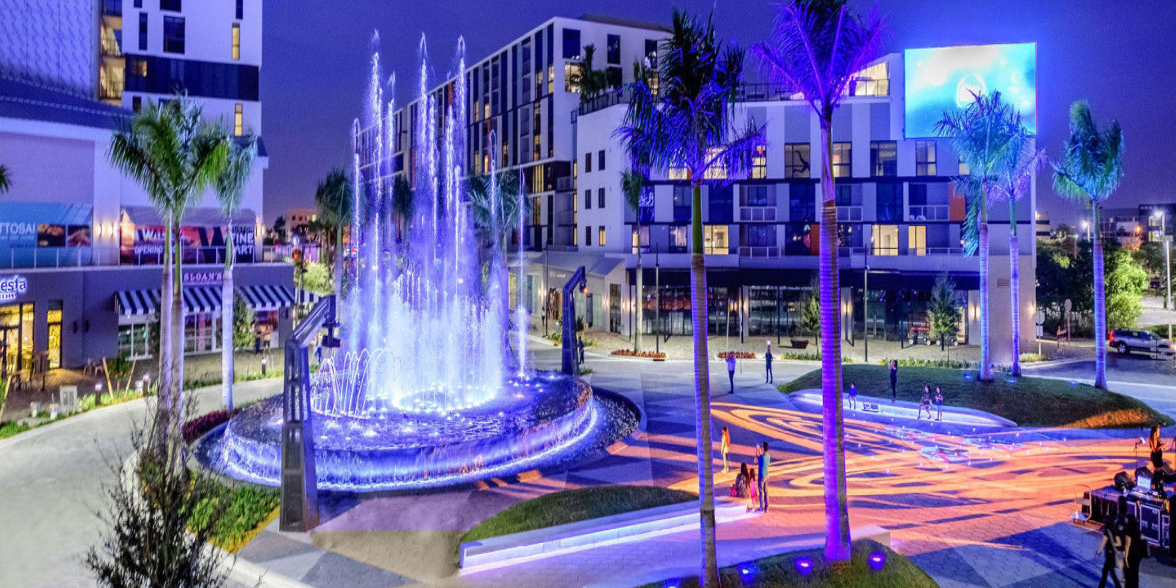 Whether you're travelling for work or leisure, we all deserve a little fun. City Place Doral offers a vast option of night clubs, bars, restaurants, and upscale shopping to choose from.