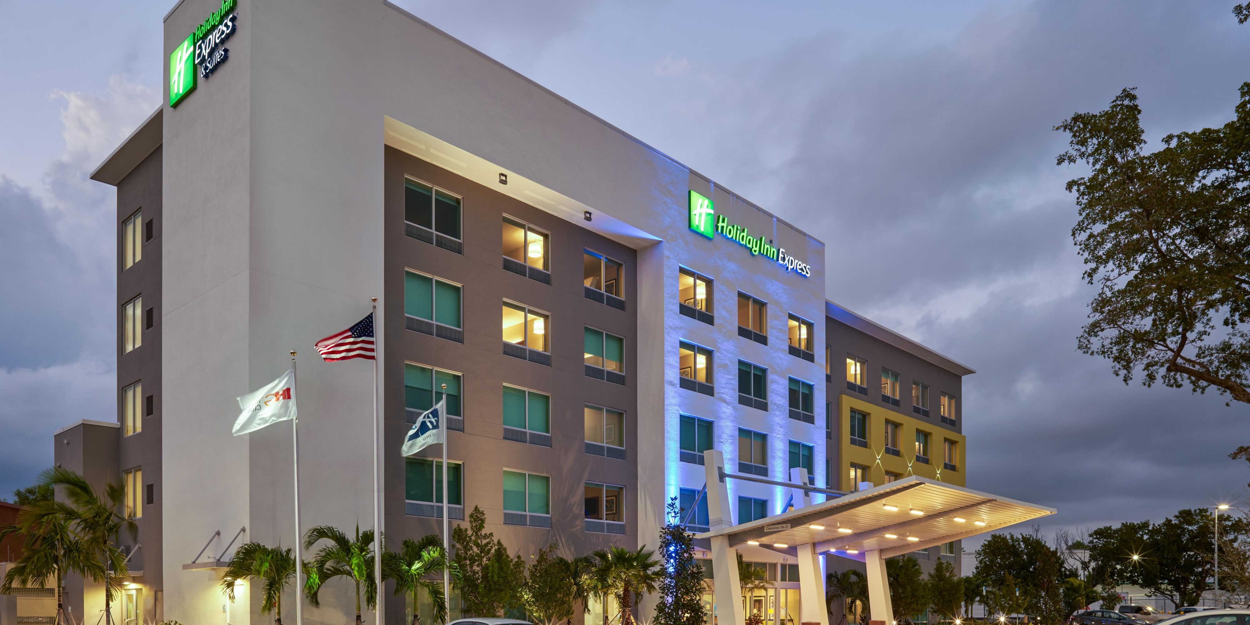 Holiday Inn Express & Suites Doral - Miami