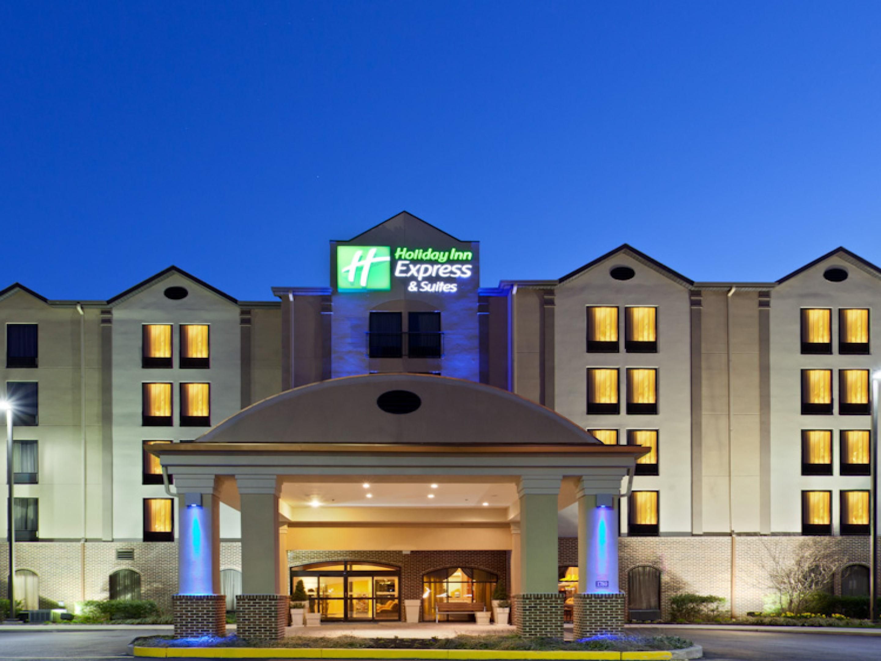 отель Holiday Inn Express & Suites Dover, недорогой отель в Dover, дост...