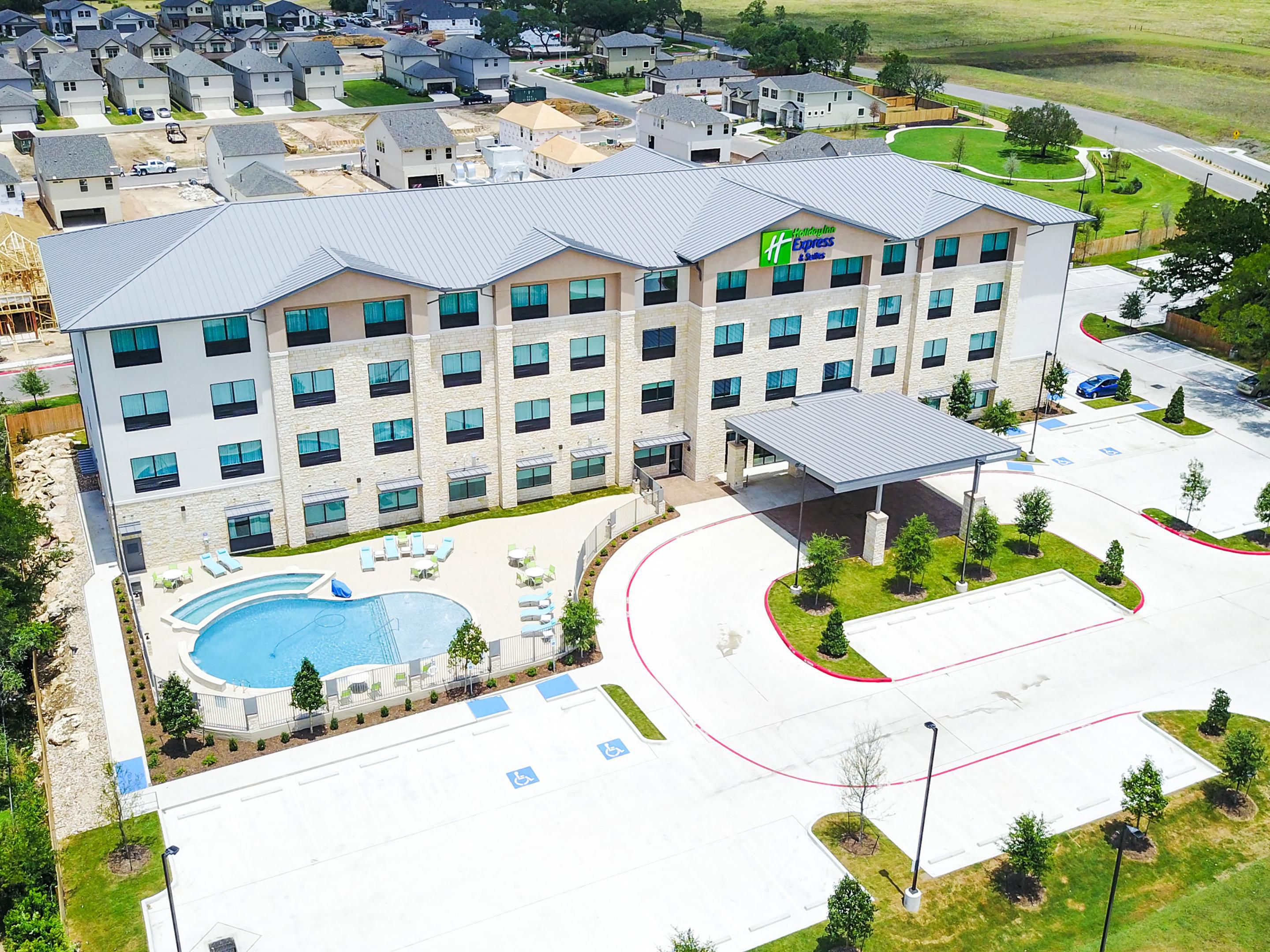 Join us at the Holiday Inn Express Dripping Springs for a wonderful hotel experience that is second to none. Whether you are staying for business or pleasure... Our hotel has everything you need to make it a great stay. Reserve now using this link and you will earn 1000 bonus points until June 30th.