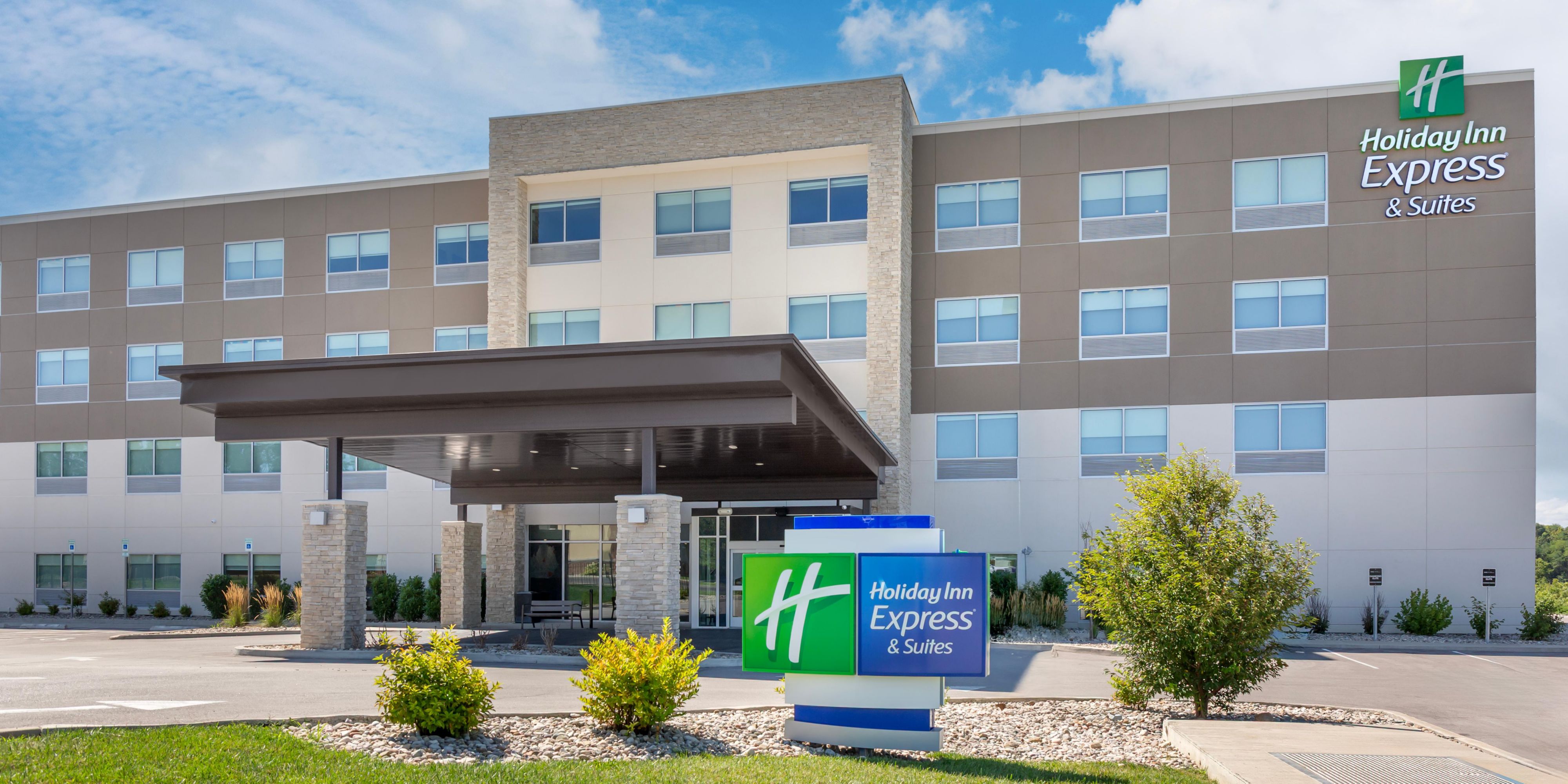 Holiday Inn Express & Suites Dry Ridge