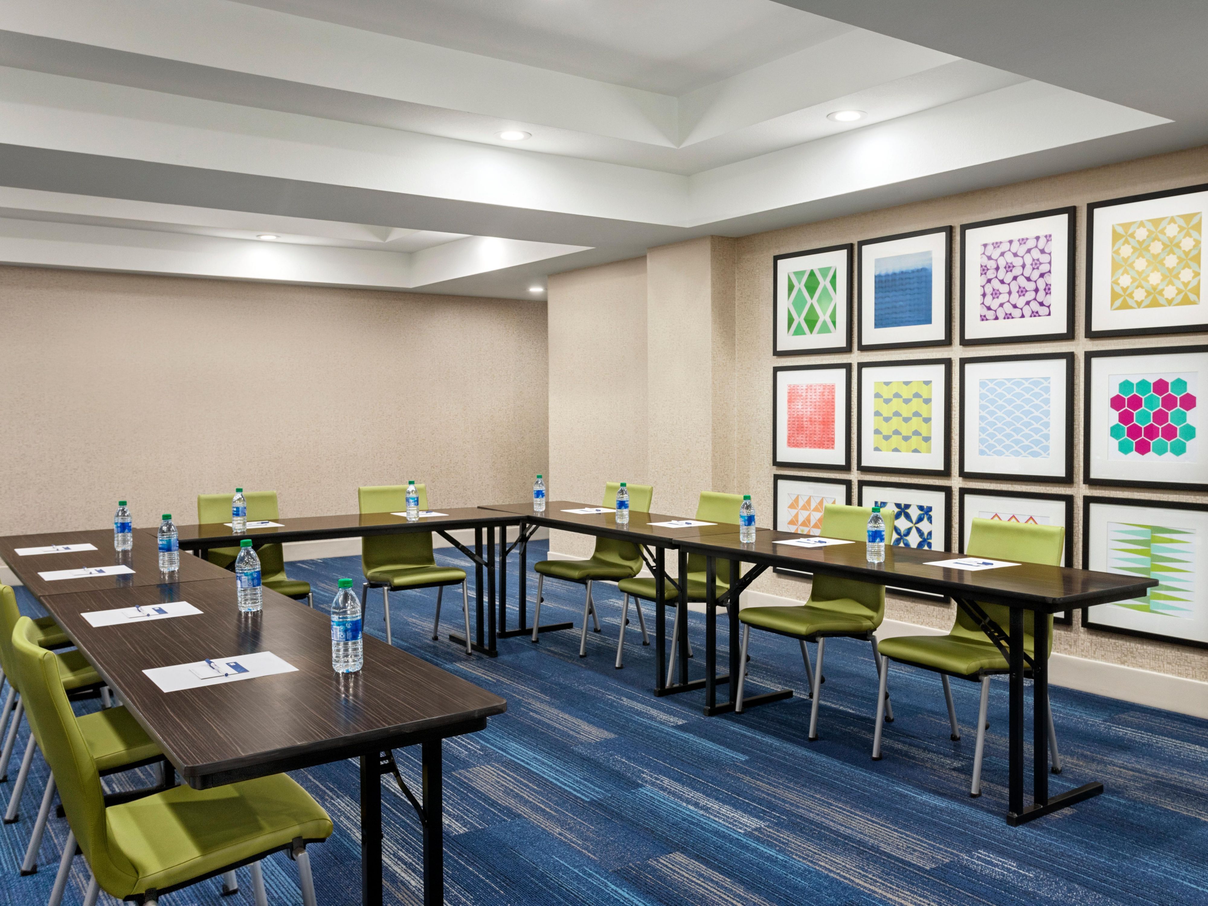 From sports teams to family reunions, we love a good gathering. Let us help with all the details, so you can get ready to play or get ready to celebrate!  Our Durant event space is flexible and can also accommodate business meetings or corporate events for up to 75 people.