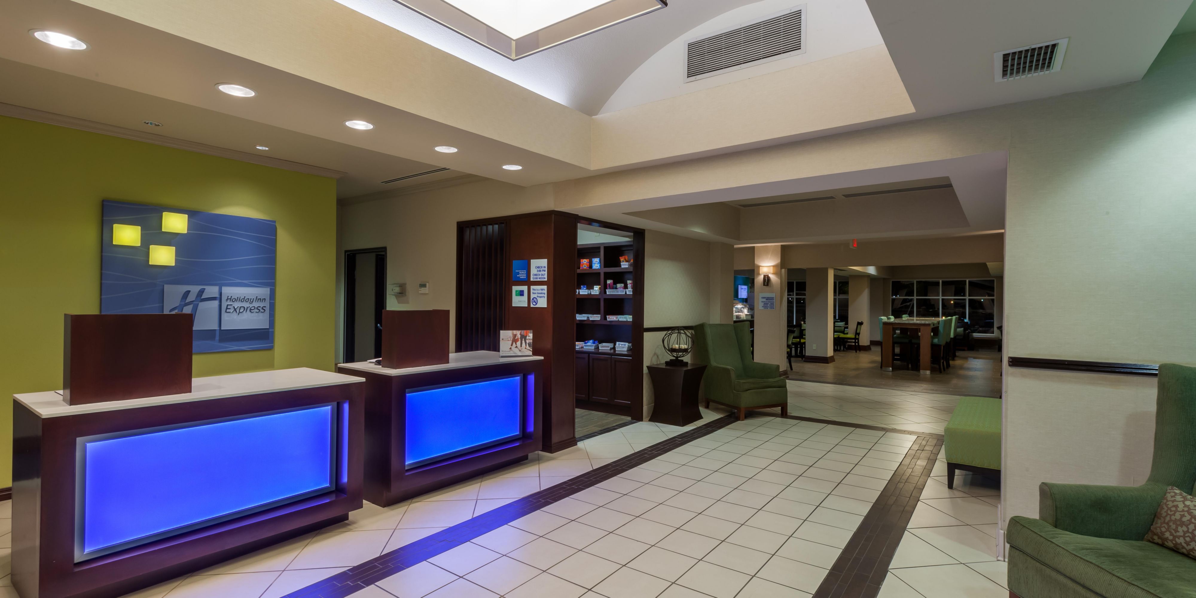 Leave the driving to us, we are the only hotel with a complimentary local area shuttle service. Corporate travelers won't need to rent a car or fight any traffic hurdles, we’re happy to take you to your meeting and get you back to the hotel after your work day is done!