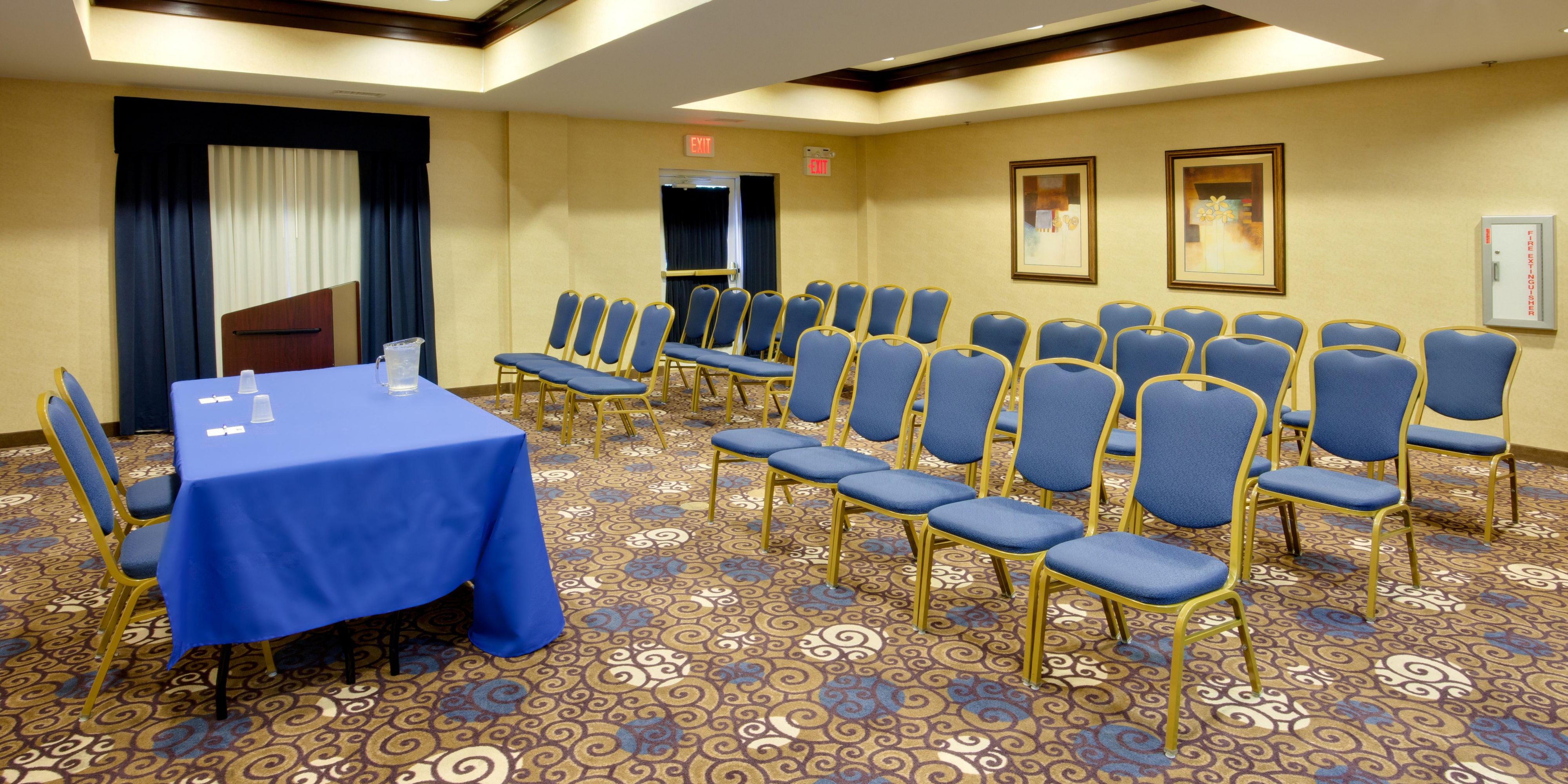 Small meetings play a vital role in the success of many organizations. Are you planning a small corporate meeting, board retreat or brainstorming session? Our meeting space is sure to lead to big ideas! For groups up to 10 people, we can help! Our Director of Sales is dedicated to making your meeting a huge success