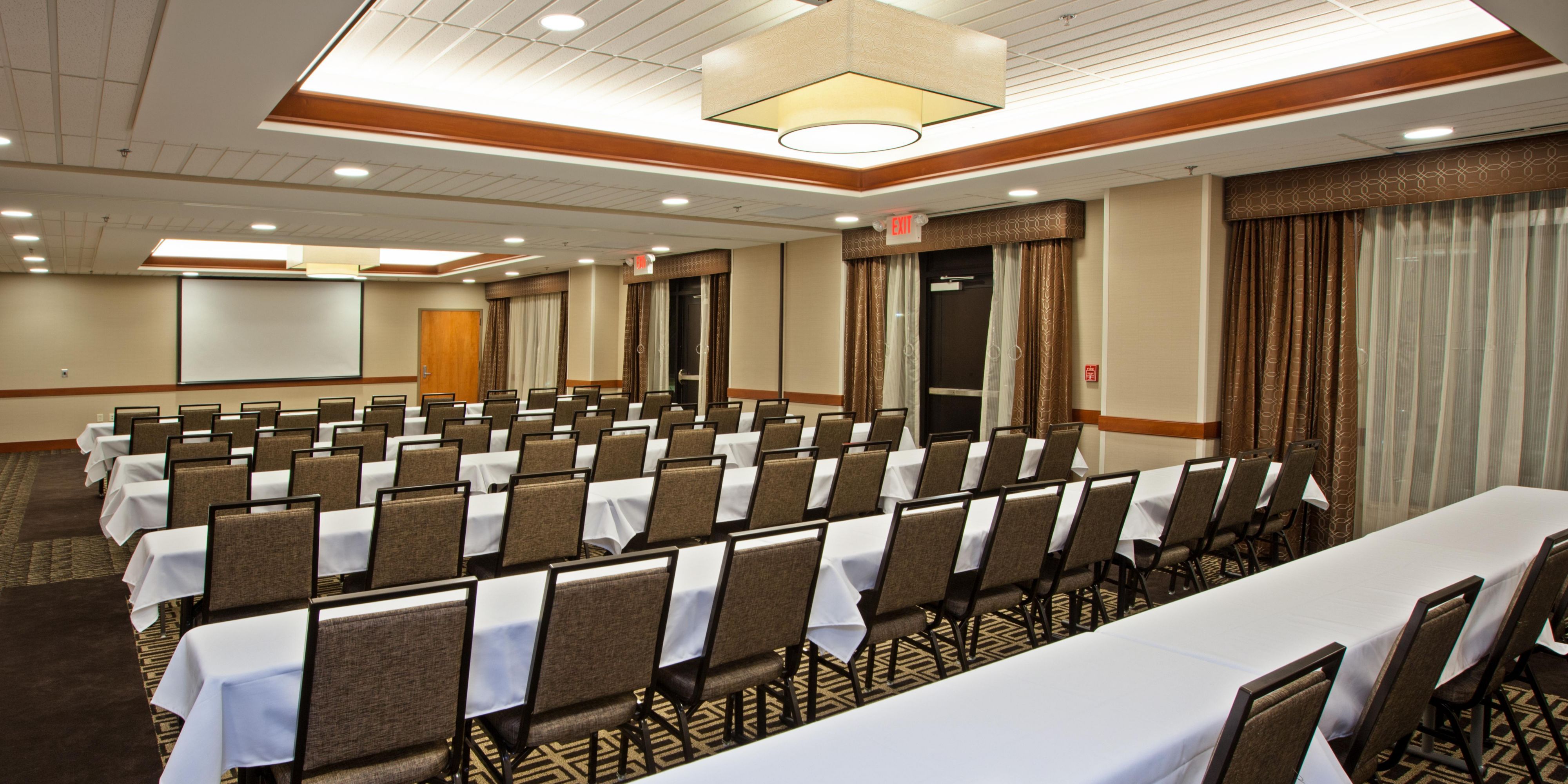 Hotel offers great meeting space for corporate meetings, family reunions, church gatherings, bridal showers, baby showers, and many other events.