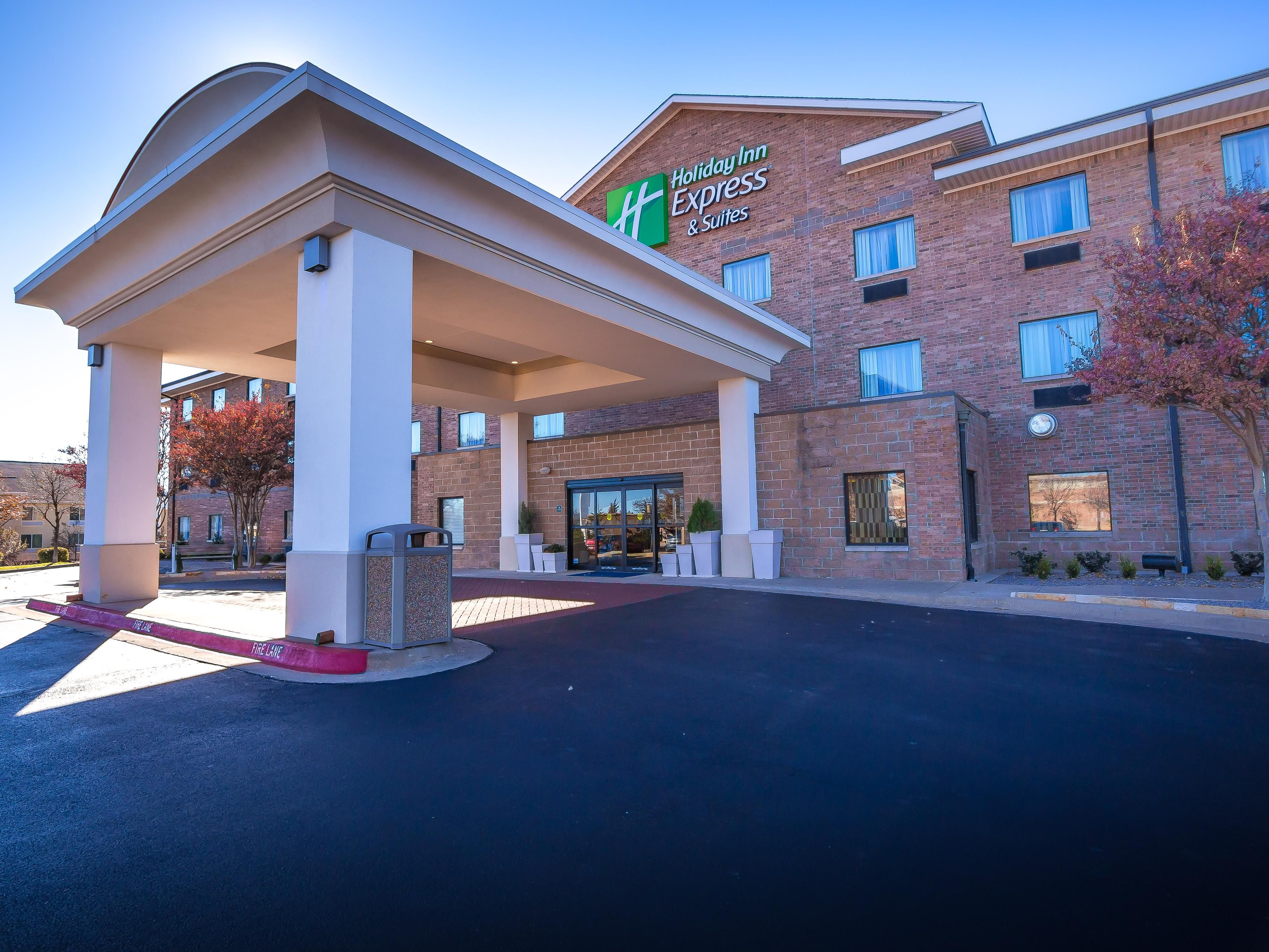 Hotels in edmond ok