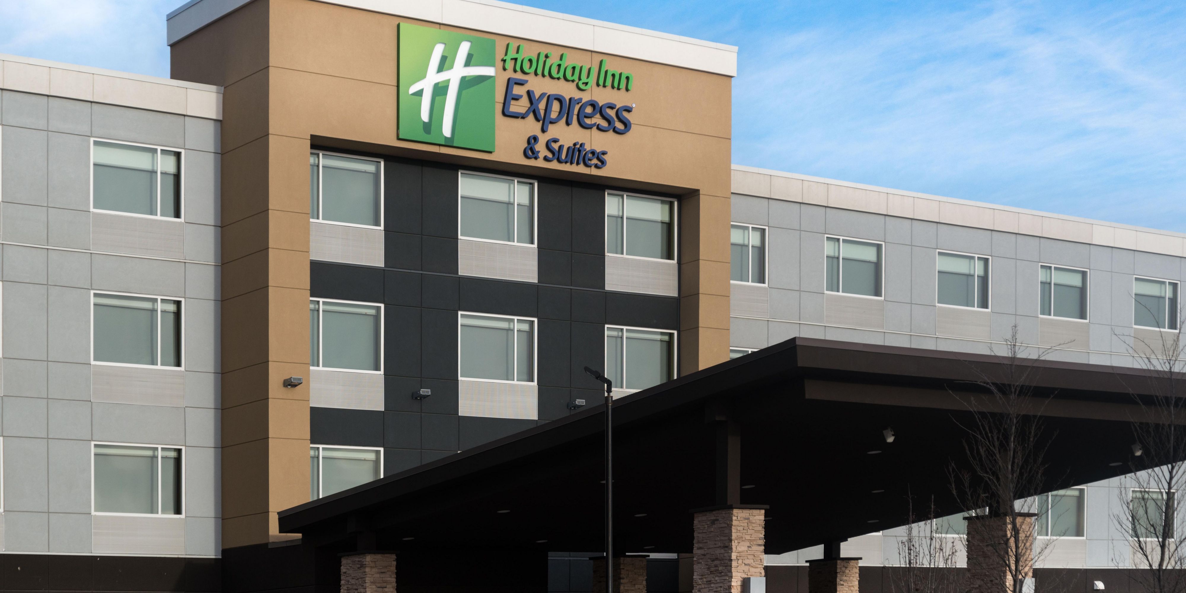 Holiday Inn Express Suites West Edmonton Mall Area Map Driving Directions Parking Options For Holiday Inn Express Suites West Edmonton Mall Area In Edmonton