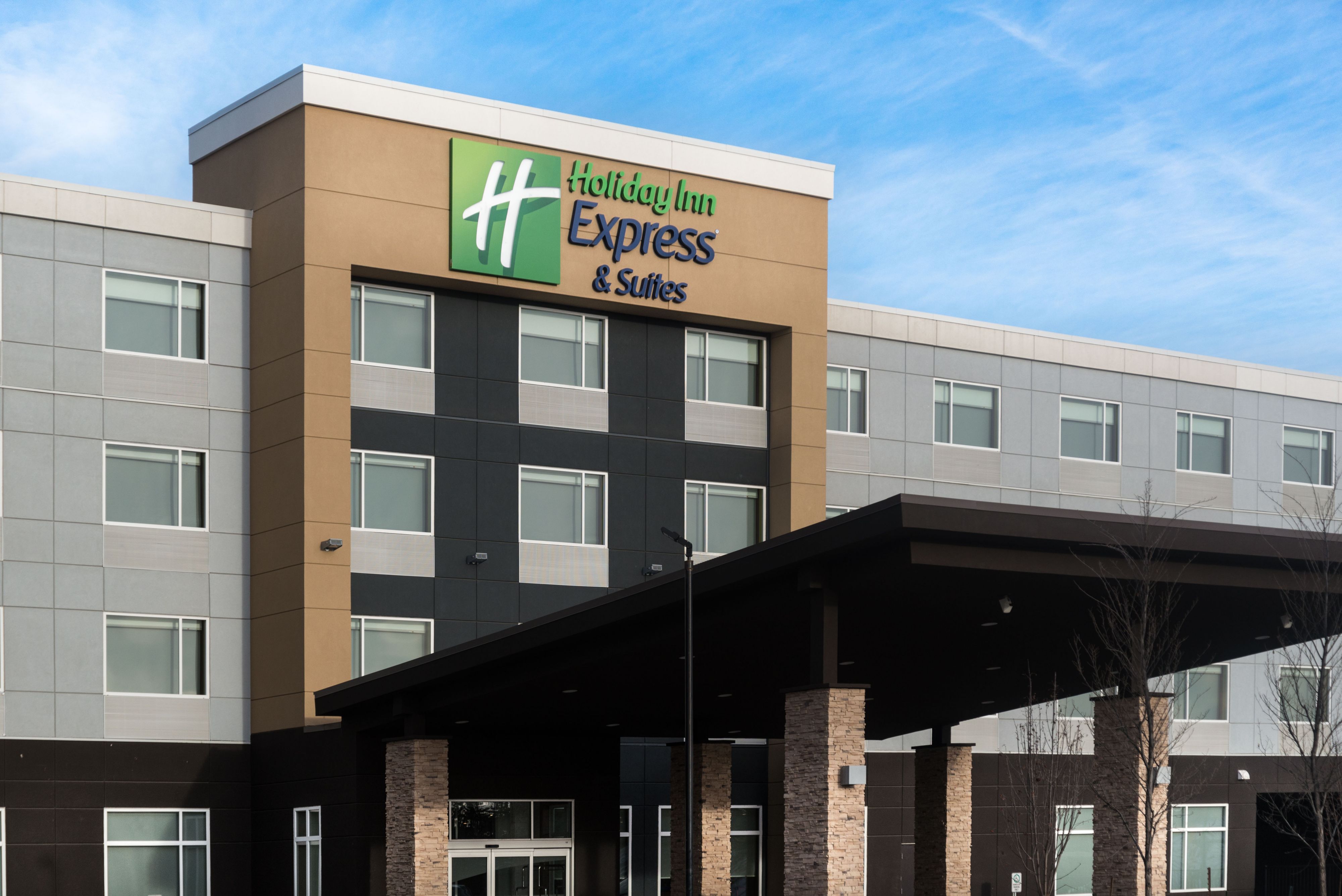 Holiday Inn Express Suites West Edmonton Mall Area Hotel By Ihg
