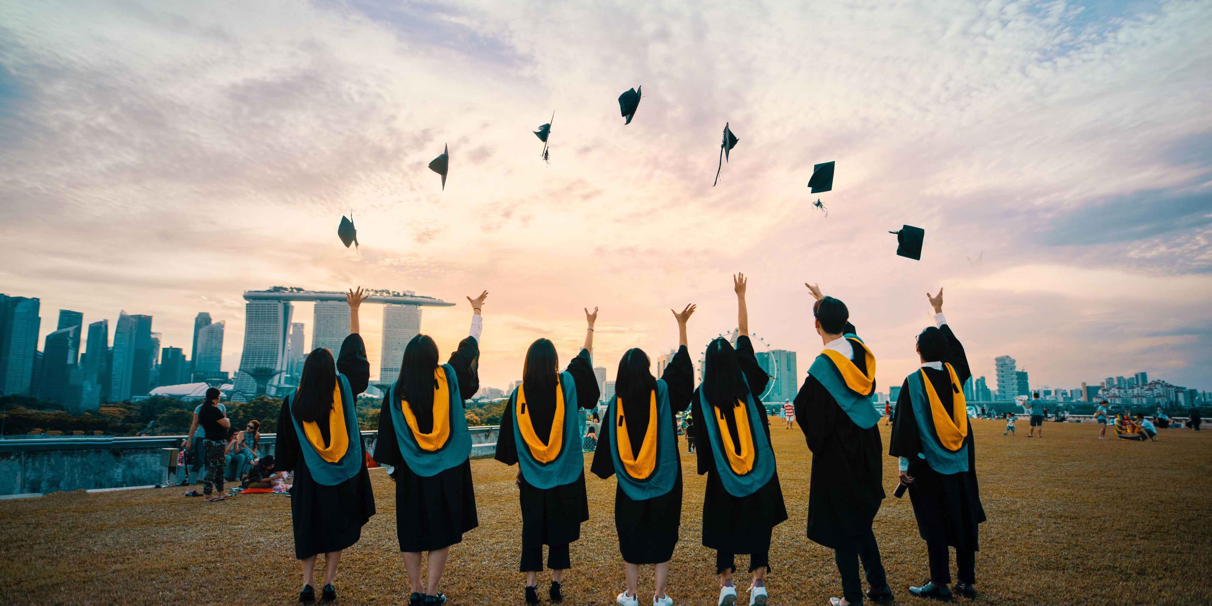 Whether you're just starting your college career or getting ready to graduate, we are a great place to stay during your college visit. 