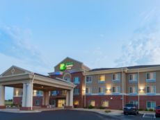 Holiday Inn Express & Suites El Dorado, KS