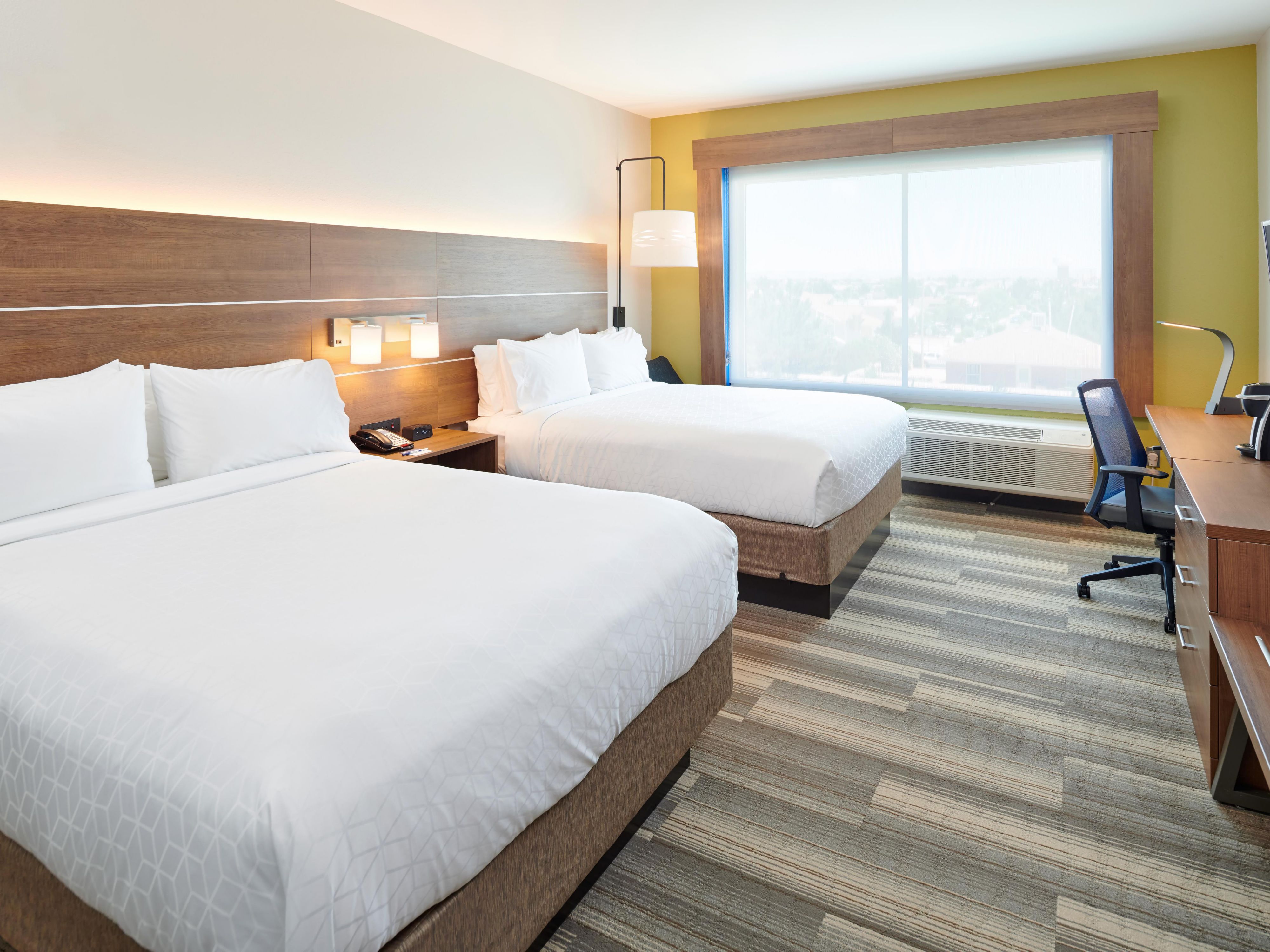 Two Queen Beds Nonsmoking