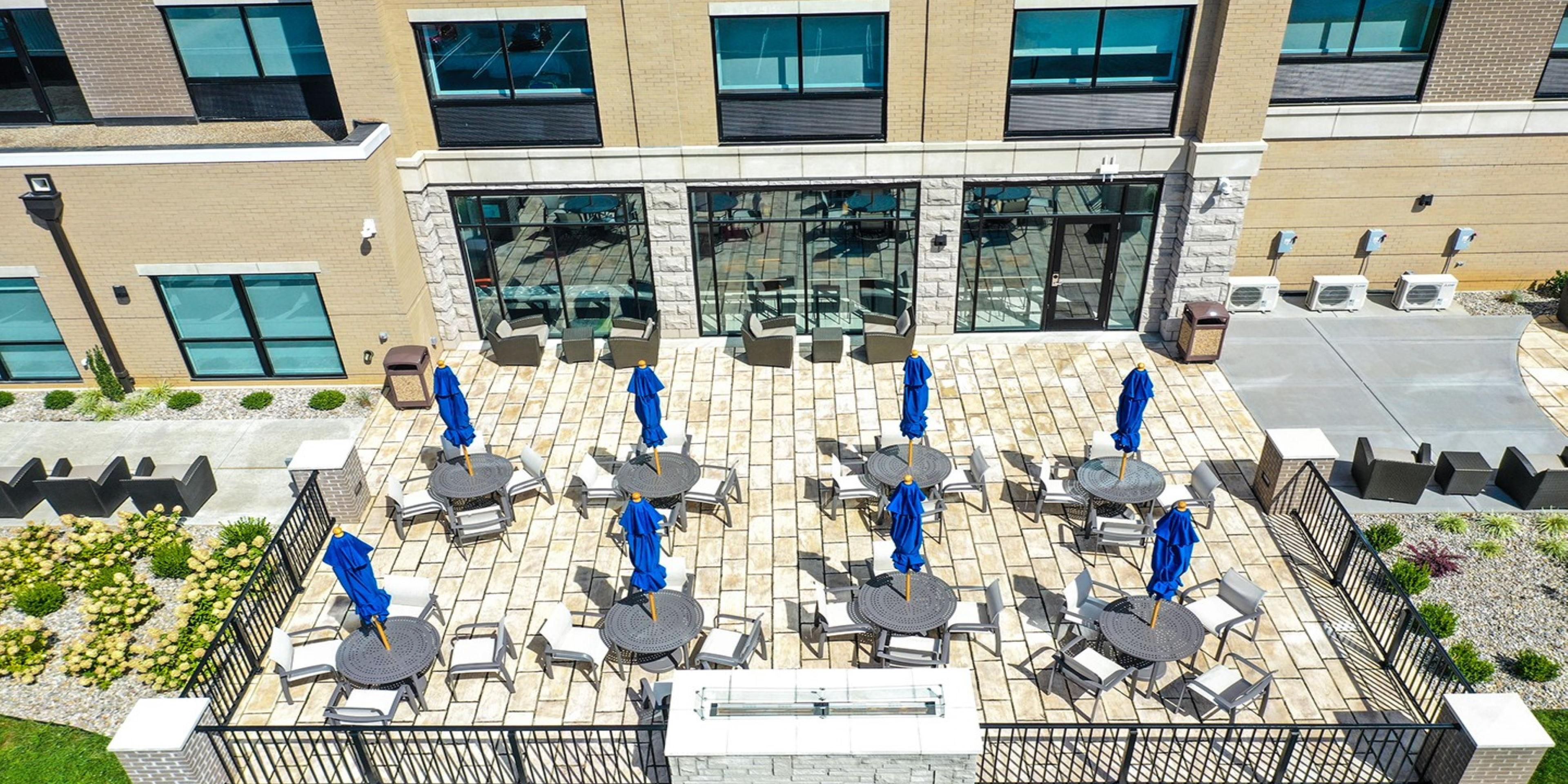 Gather with your friends and family at our outdoor patio with plenty of tables and seating with umbrellas to keep you cool.