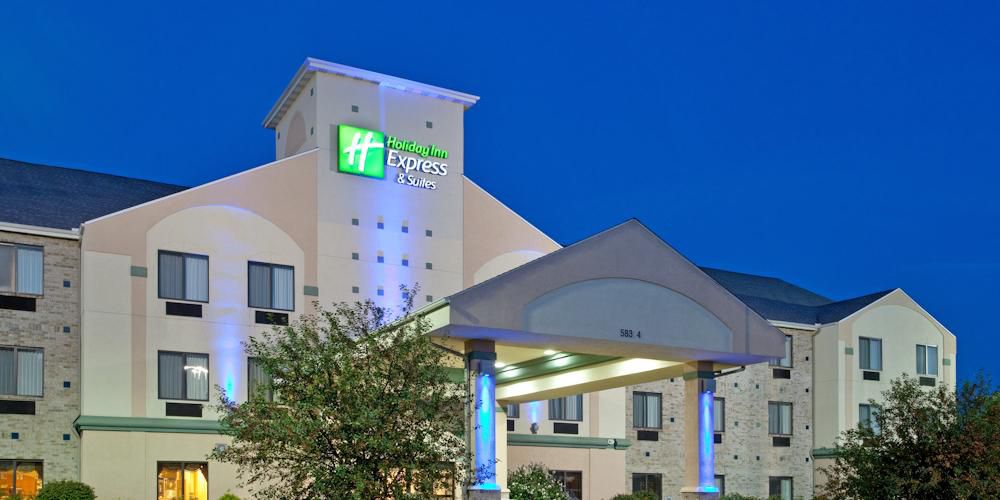 Holiday Inn Express & Suites Elkhart-South