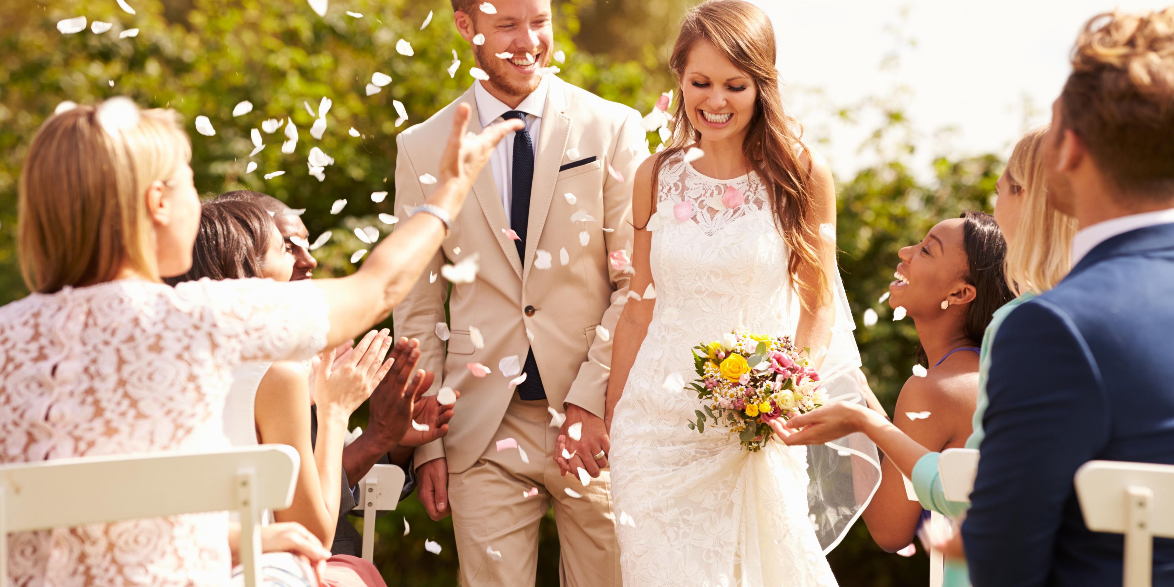 Our Elkhorn hotel is minutes away from Lake Geneva and other popular wedding venues. Host an intimate gathering in our meeting space. Connect with our sales team and ask today about our wedding packages! 