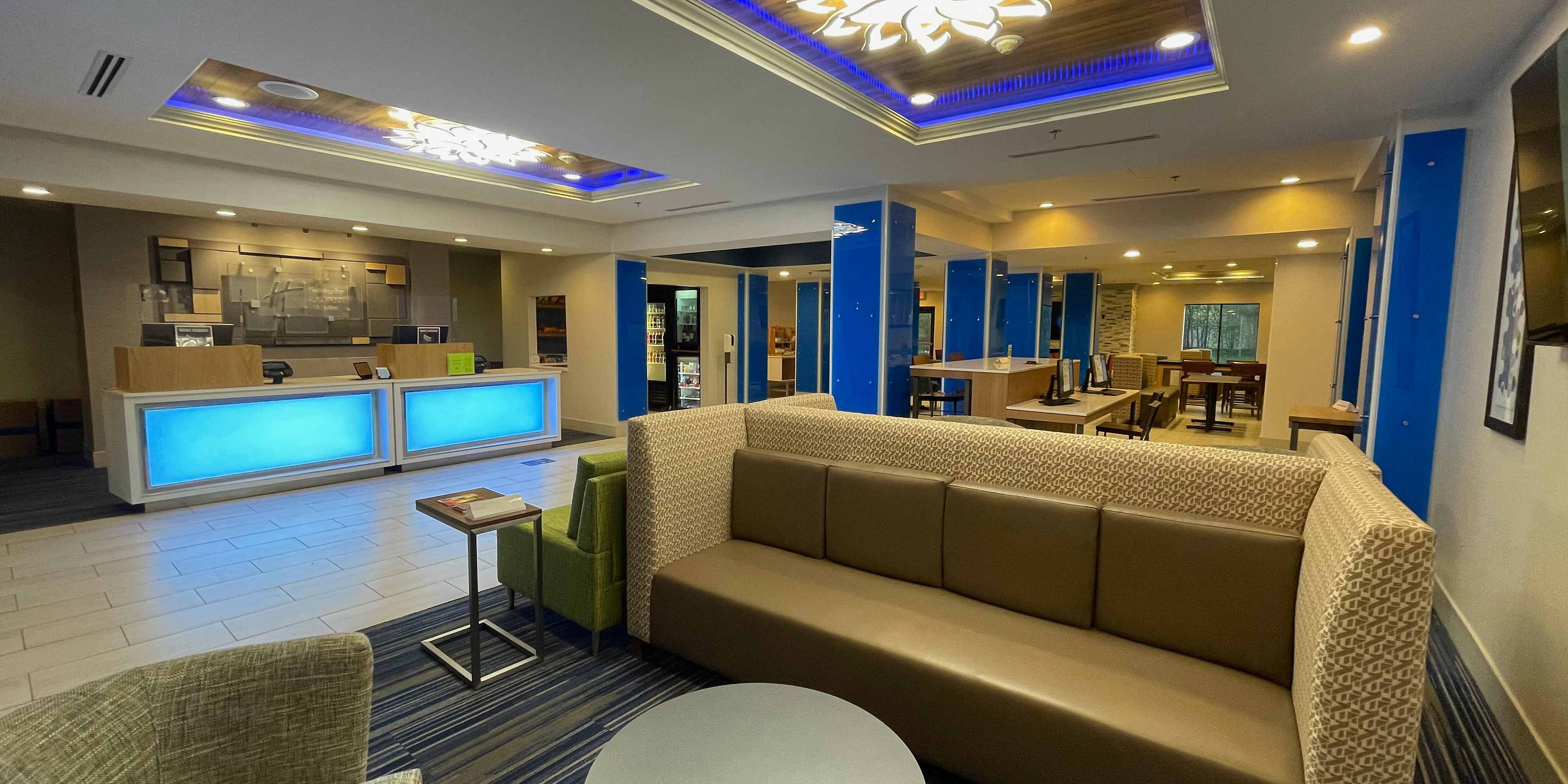 Holiday Inn Express Suites Columbia