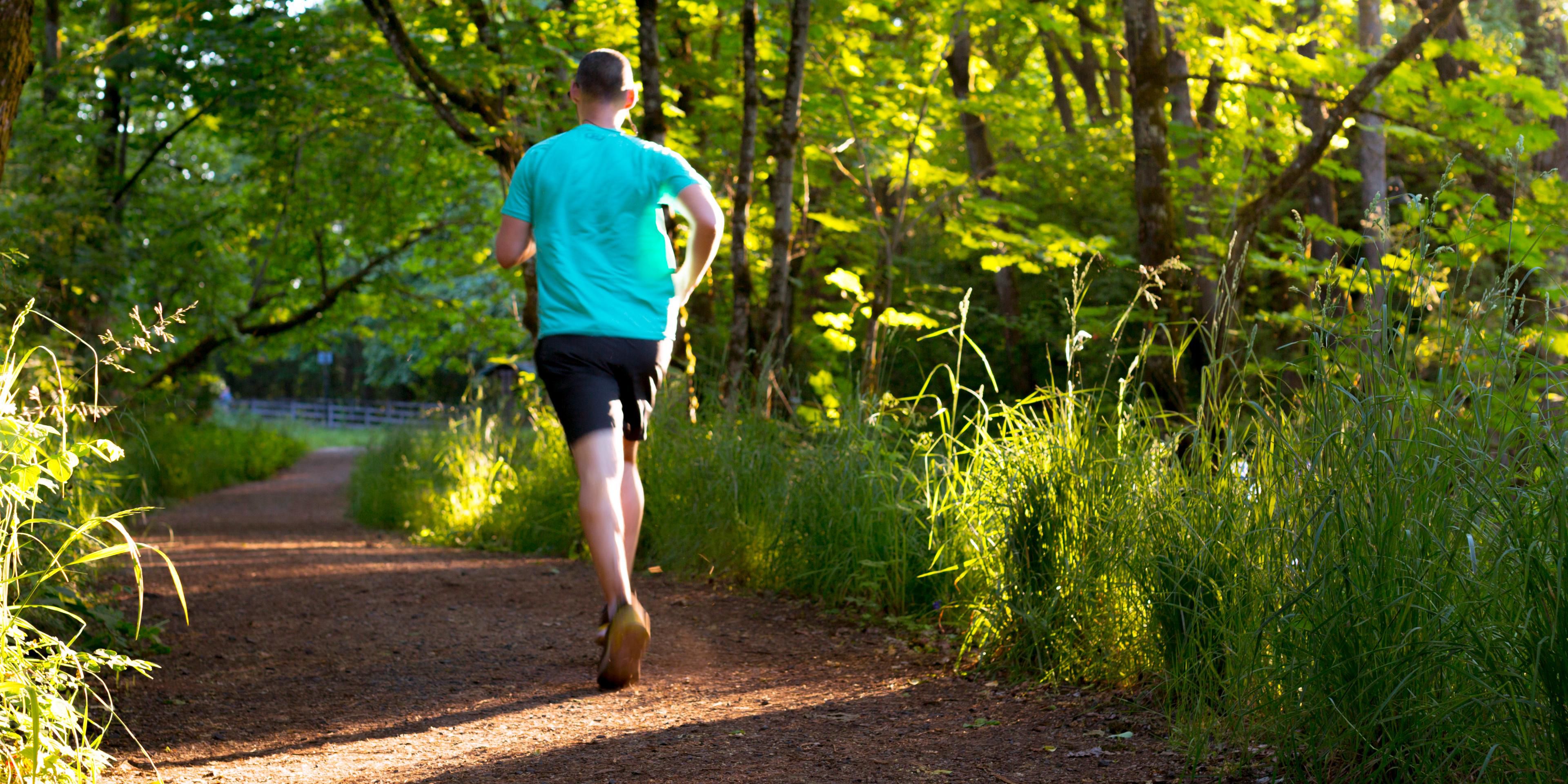 Enjoy an easy walk or run to Autzen stadium or Alton Baker Park along the Riverbank Path System just steps outside our doors!