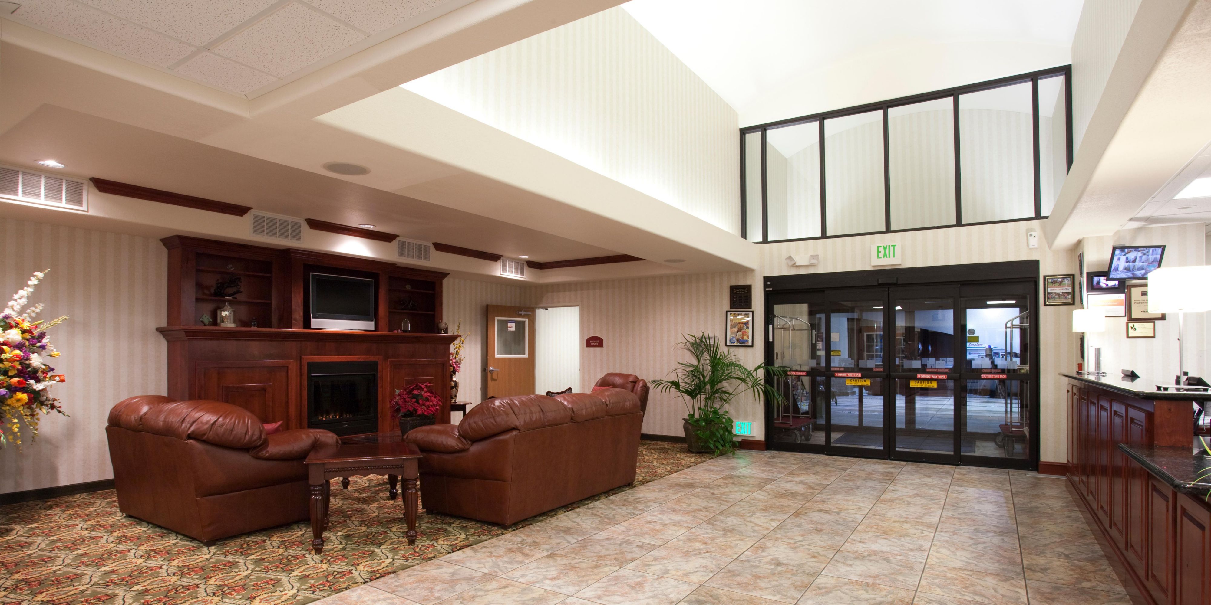 Holiday Inn Express & Suites Evanston