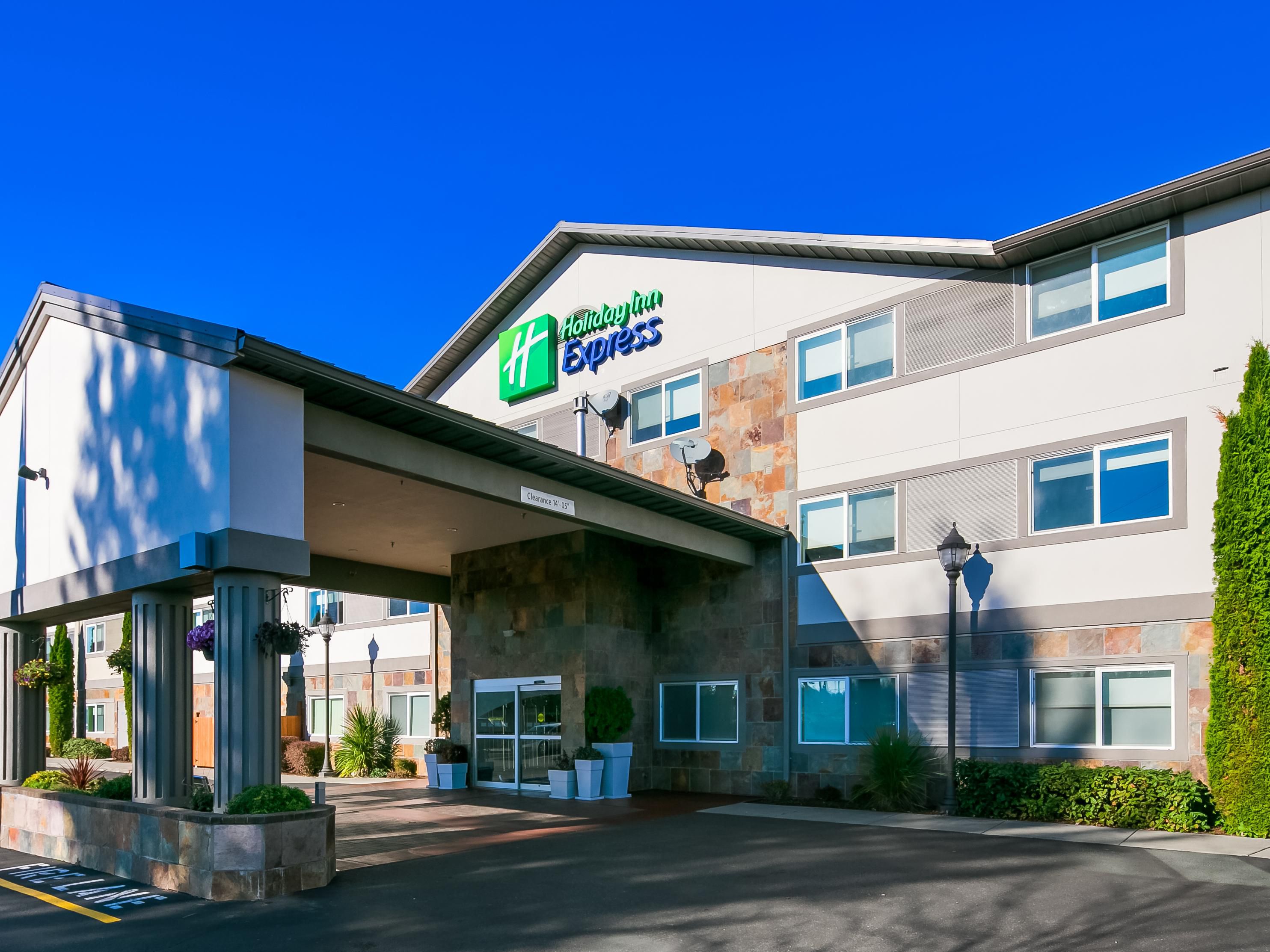 lodging in marysville wa