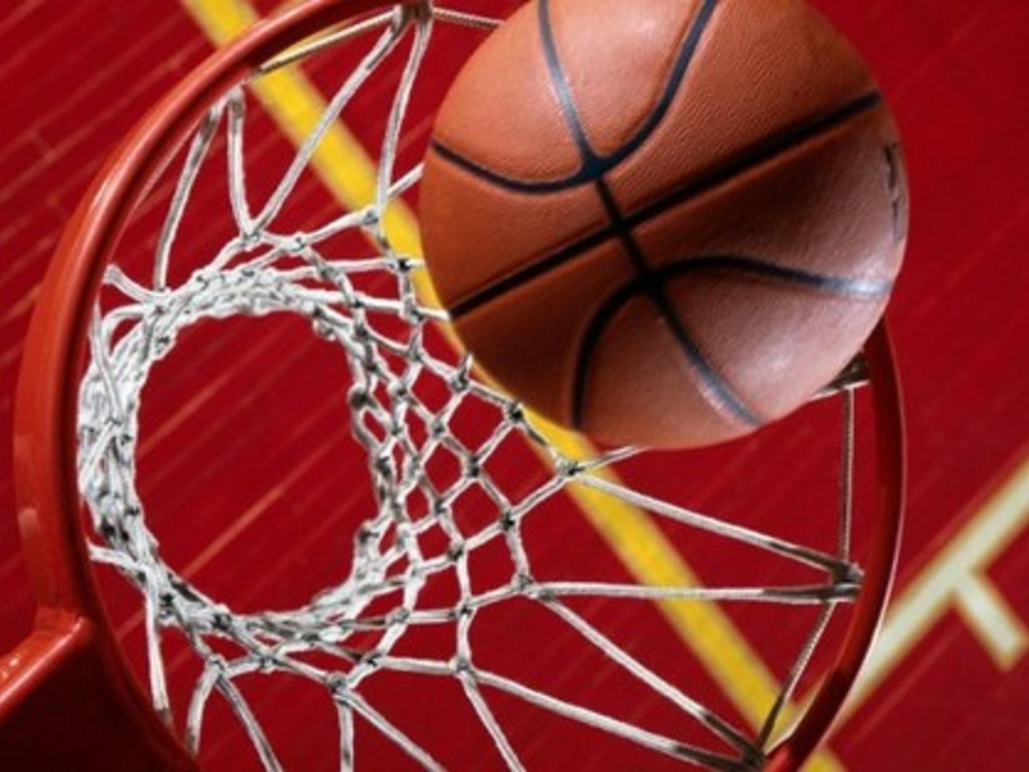 Fairfield HS and JR High Schools are conveniently located near our Holiday Inn Express in Fairfield TX.  If you are coming in for one of the school's athletic events or attending a graduation stay at our newly renovated hotel.  Book your hotel rooms and enjoy our hot breakfast in the morning.