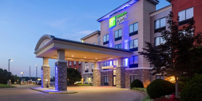 Holiday Inn Express & Suites Festus - South St. Louis