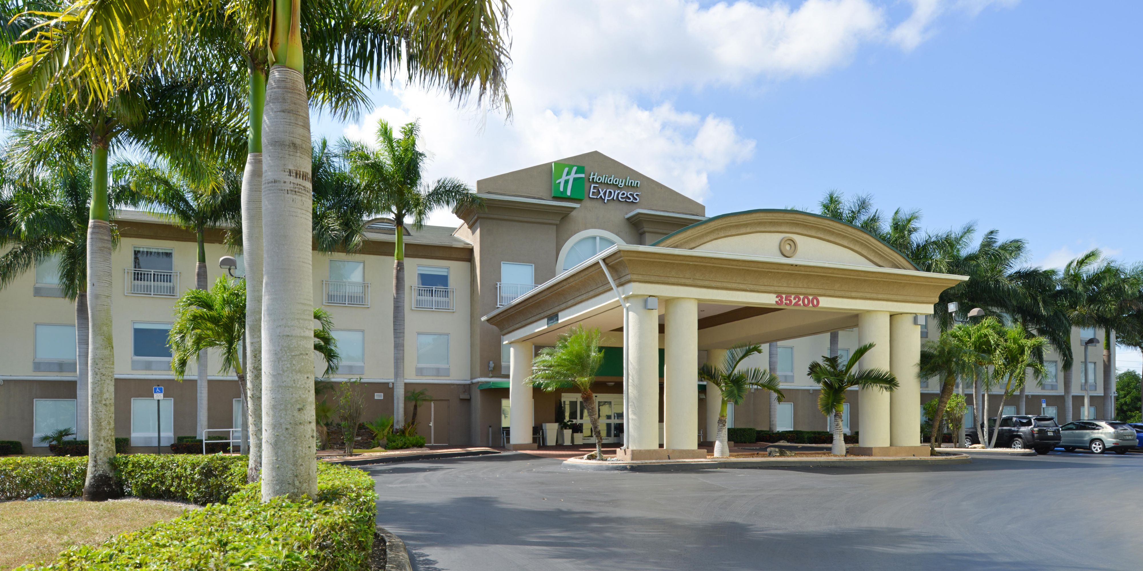 Holiday Inn Express & Suites 敞篷州 - 口KEYS