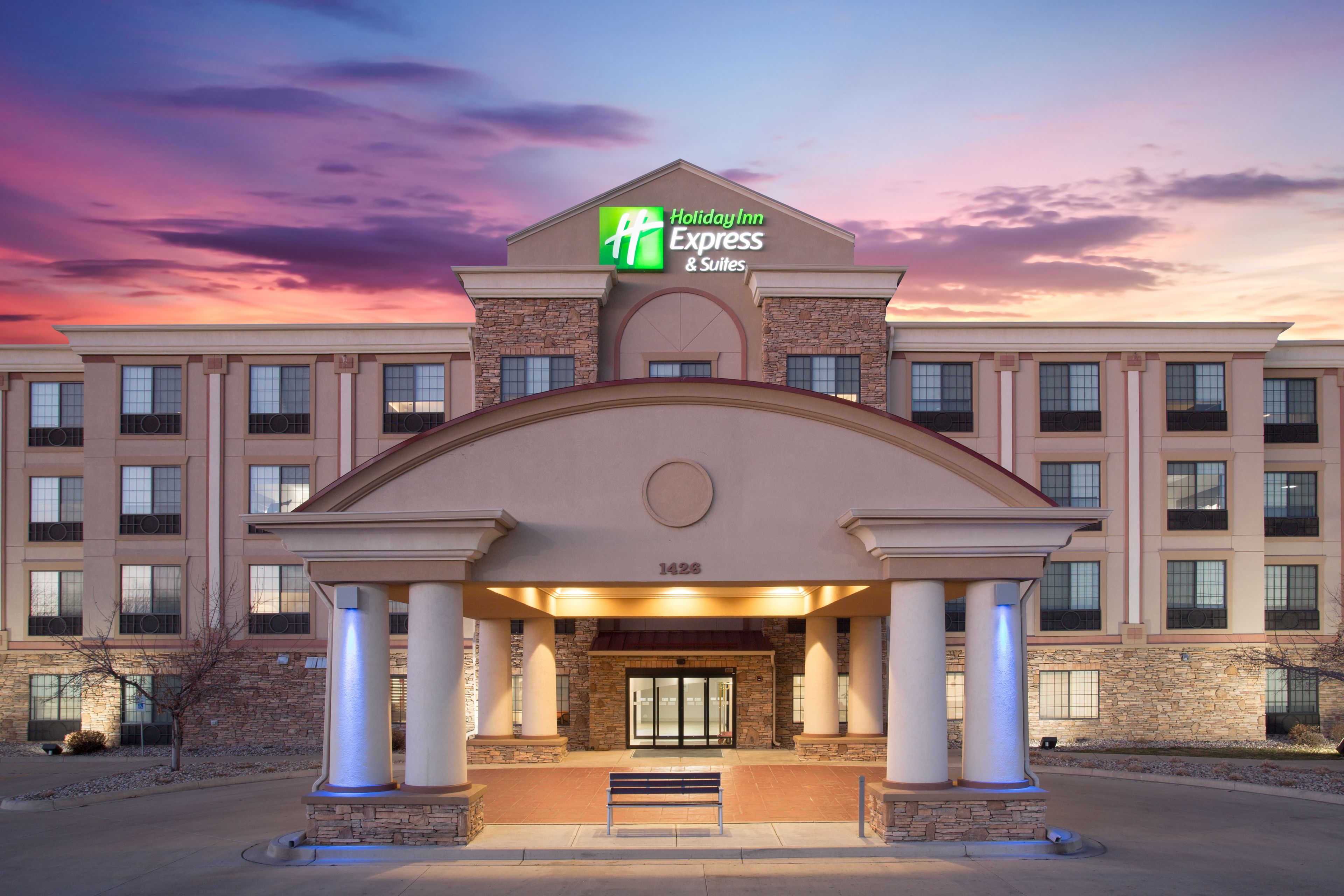 Restaurants In Fort Collins Open On Christmas 2022 Holiday Inn Express & Suites Ft. Collins Hotel In Fort Collins By Ihg