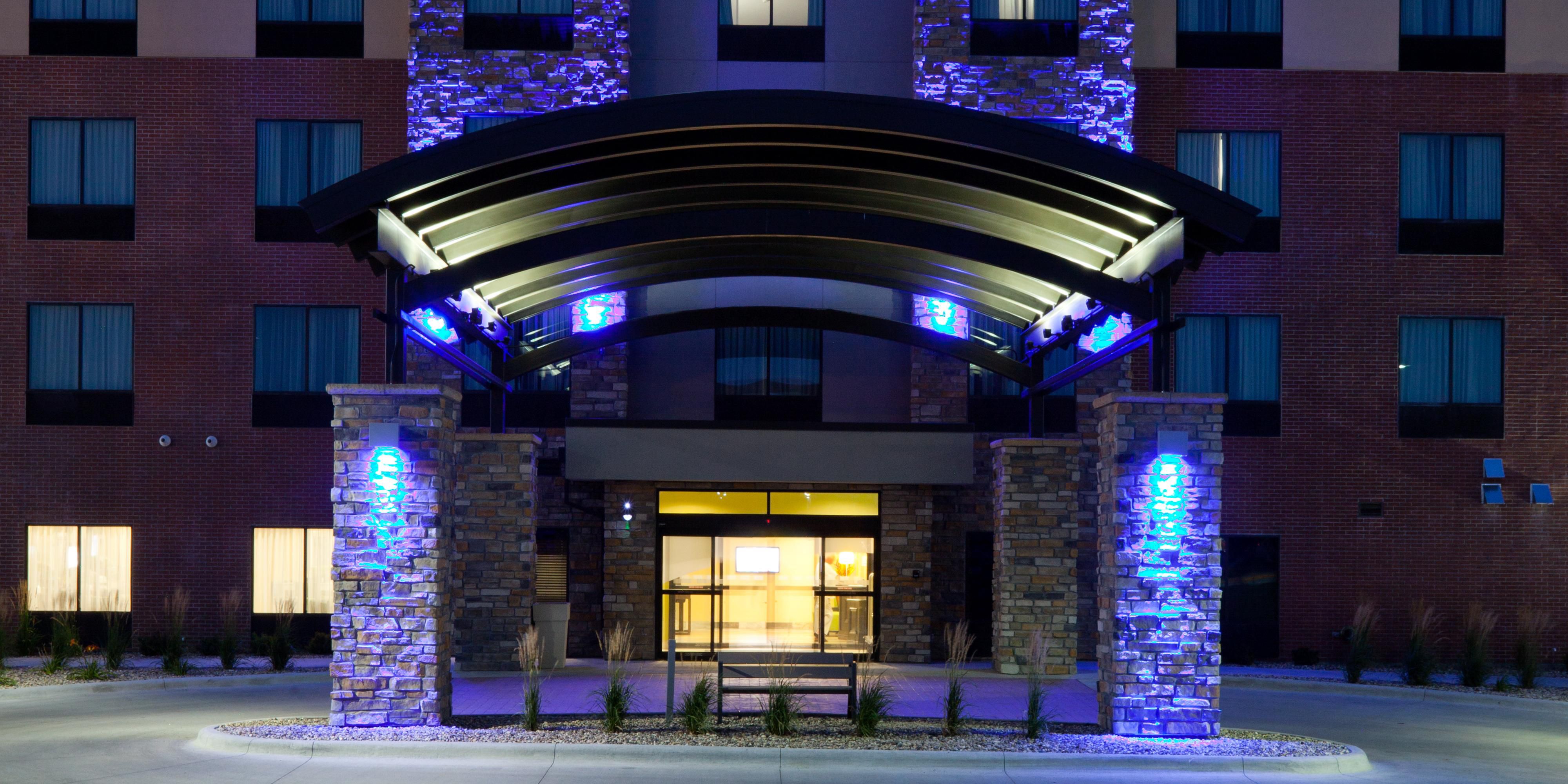 Stay at the Fort Dodge Holiday Inn Express, recent winner of IHG's Torch Bearer Award for achieving the highest levels of excellence in all aspects of operation -- from quality to customer satisfaction.
