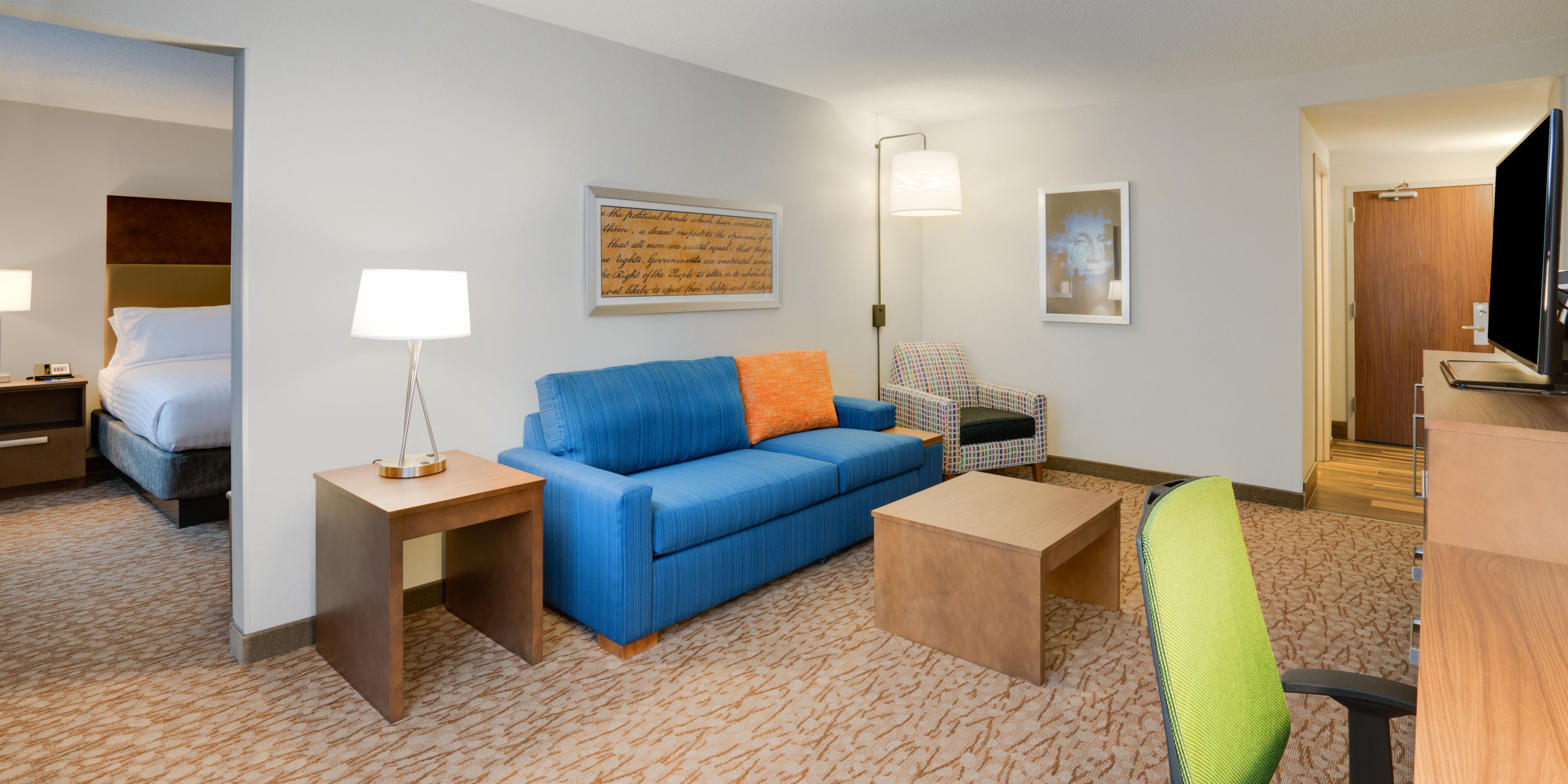 Relax in spacious rooms and suites designed for your lifestyle. From a Keurig coffee maker to a mini refrigerator and microwave, we offer every convenience. Sink into a plush king or queen bed, watch a movie on your flat screen TV, be productive at a work desk, and stay connected with free Wi-Fi. Enjoy travel made simple.