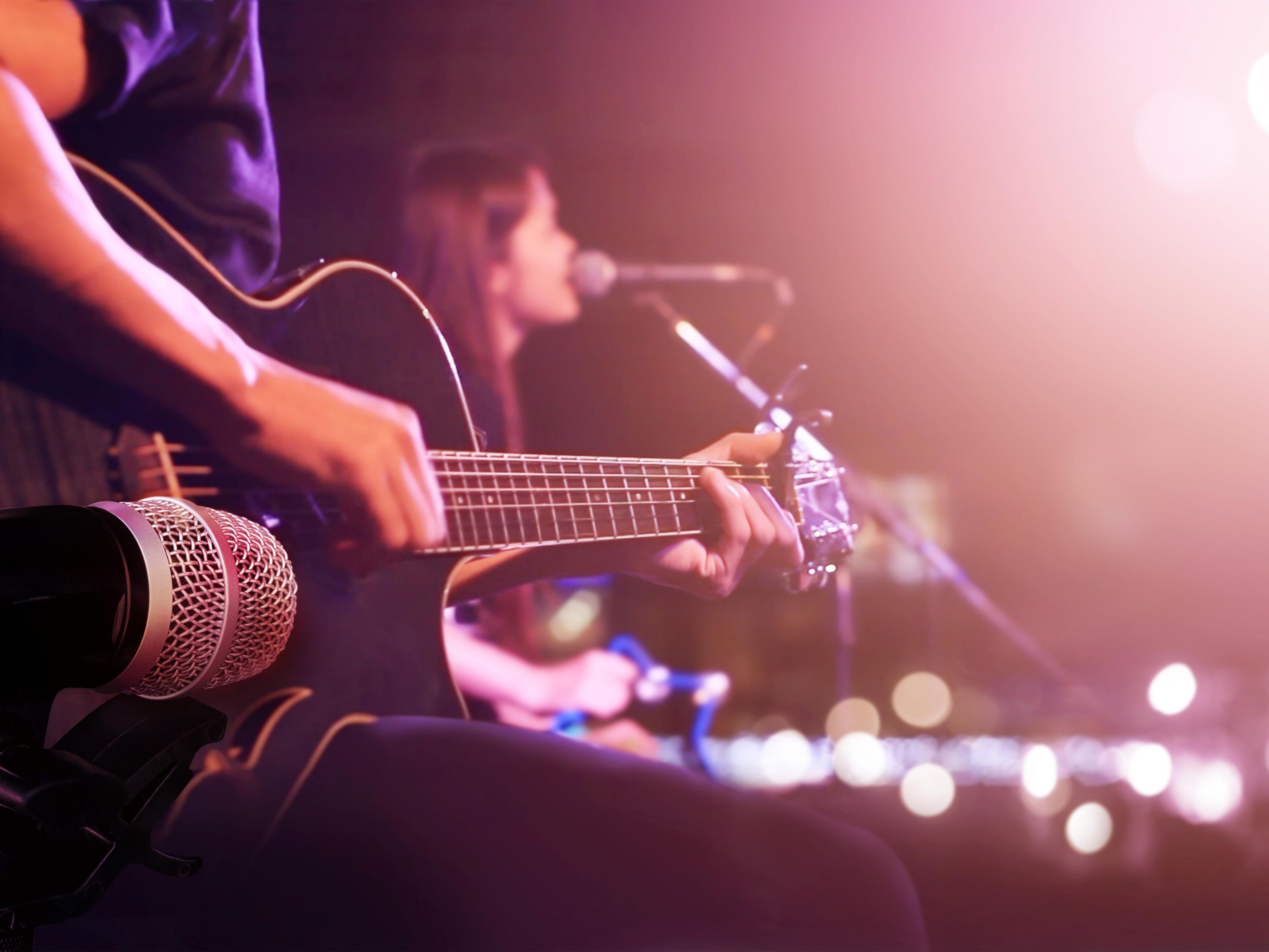 Måneskin евровидение 2021. Песни live performance. Обложка на песню ready for live. Juice world lean wit me. Juice world solar shot.