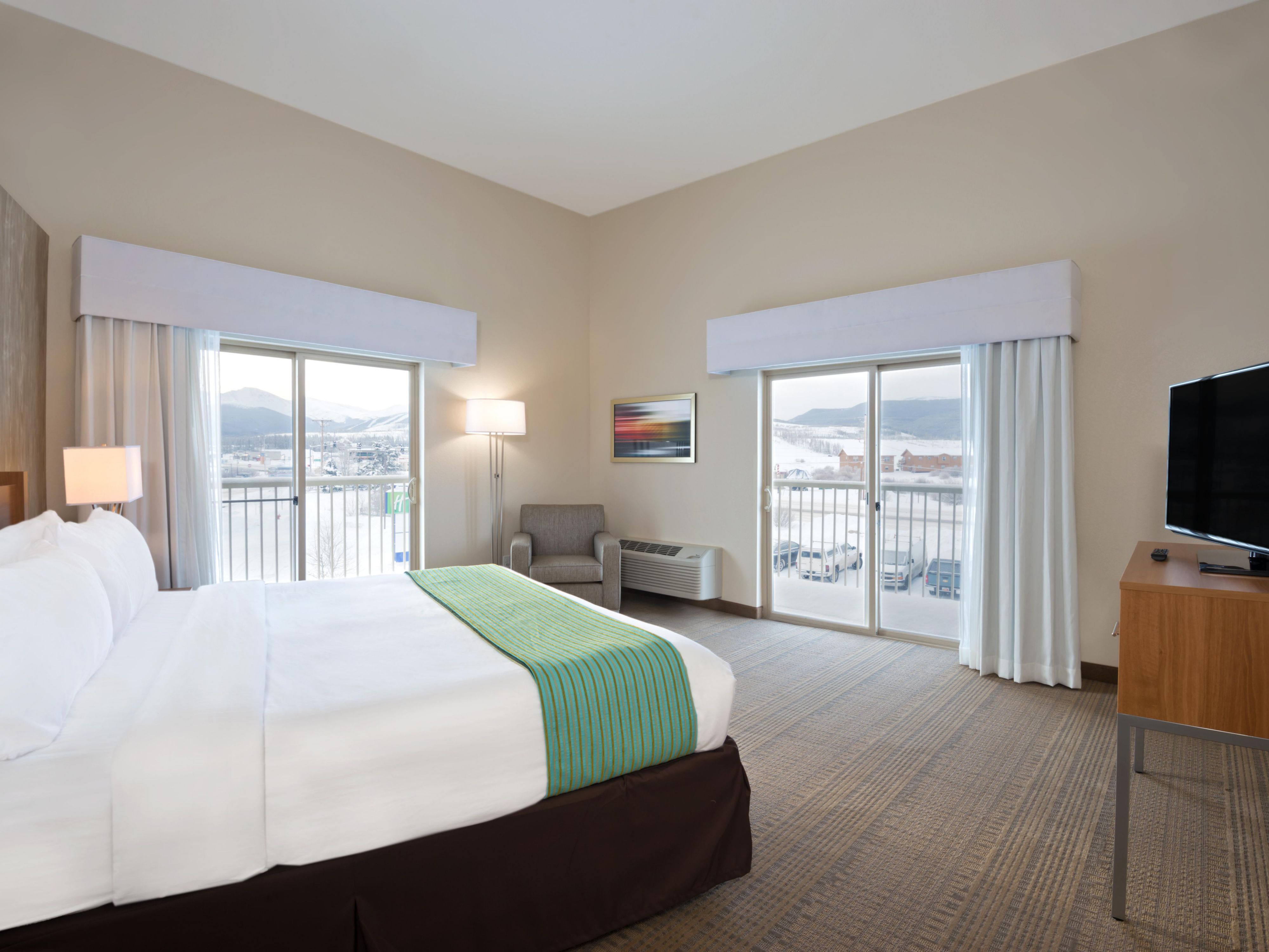 Executive Suite with Balconies