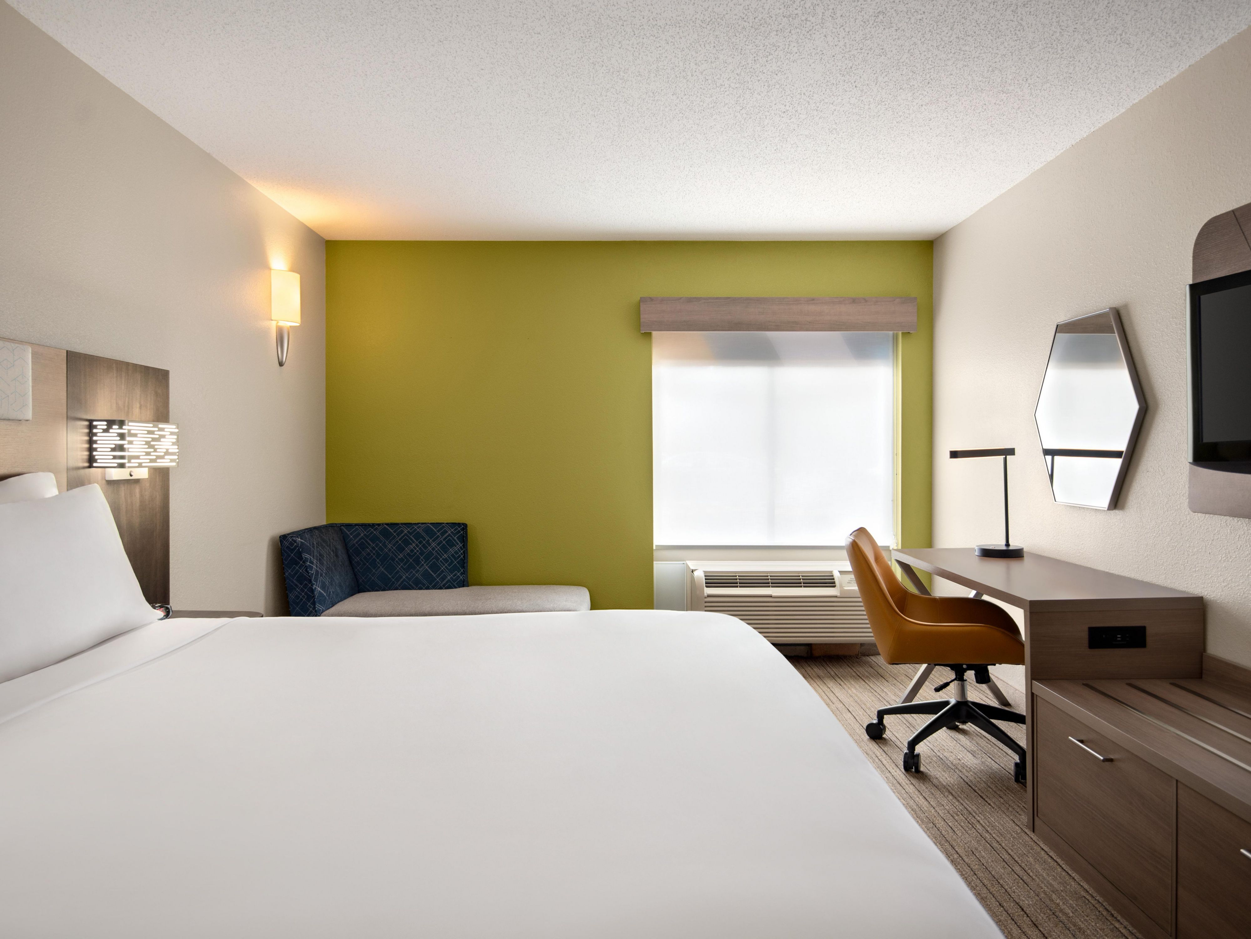 King Bed Guest Room