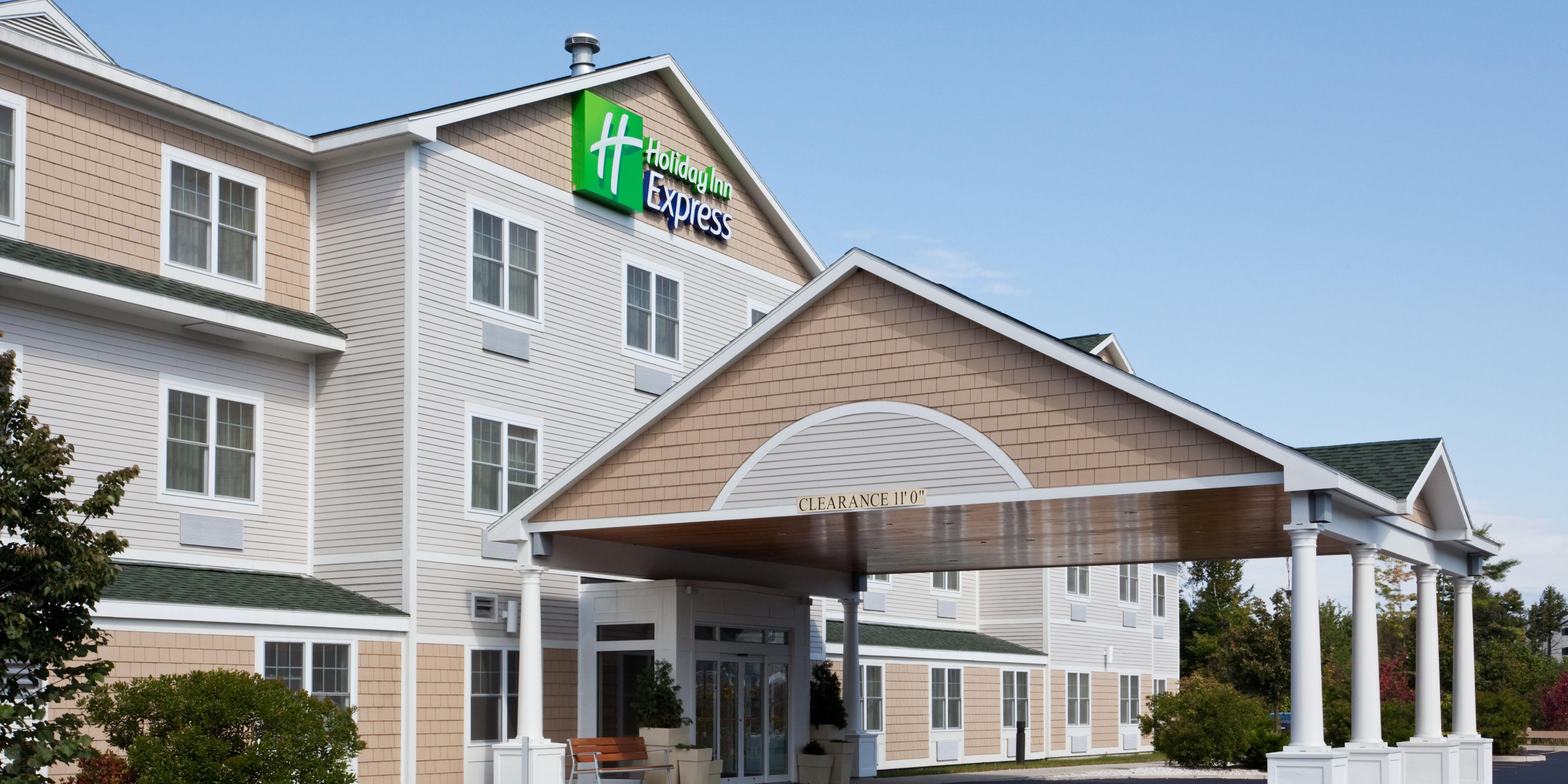 Holiday Inn Express & Suites Freeport - Brunswick Area