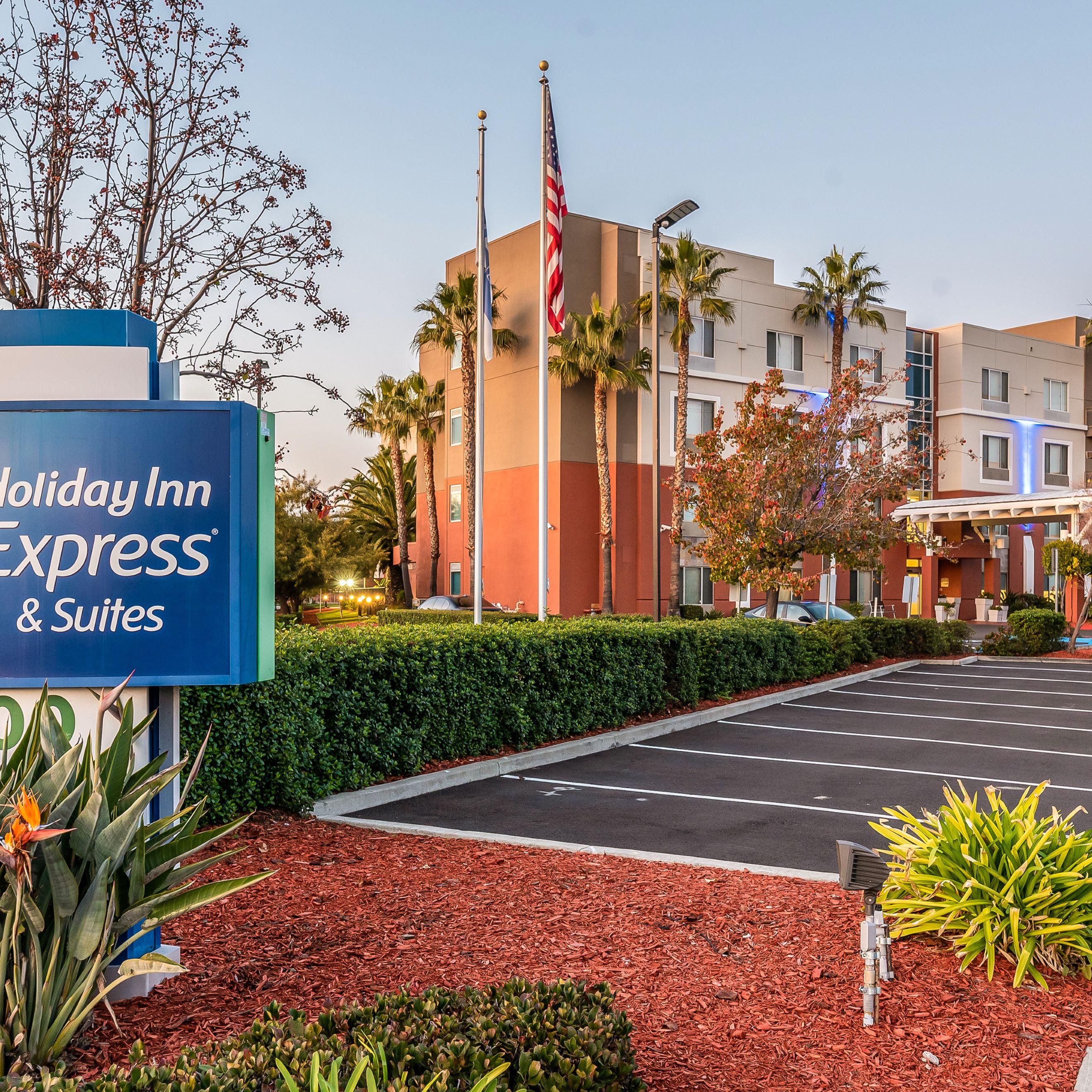 Top 28 Santa Clara Hotels by IHG - July 2024