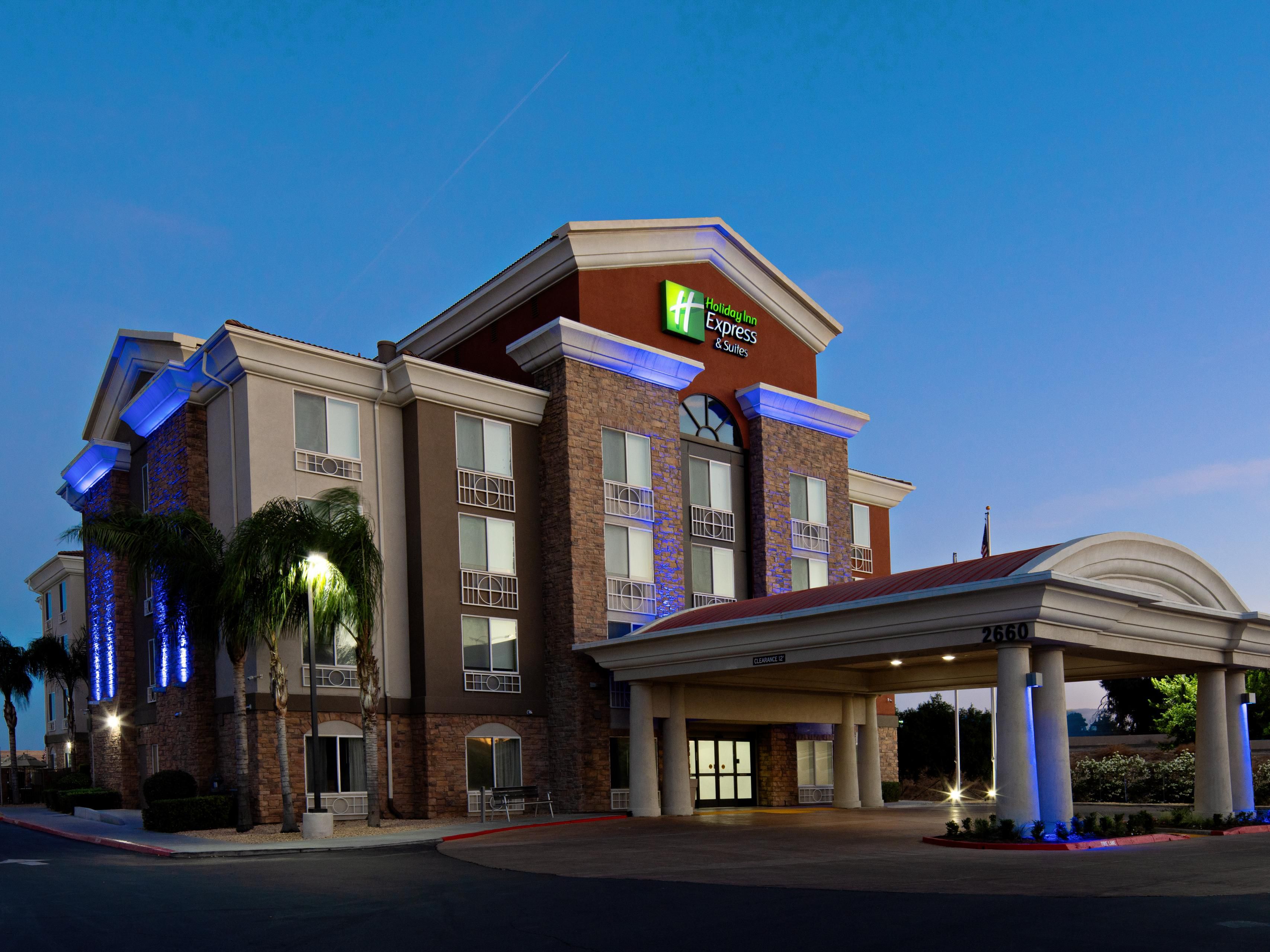 hotels in fresno ca near airport