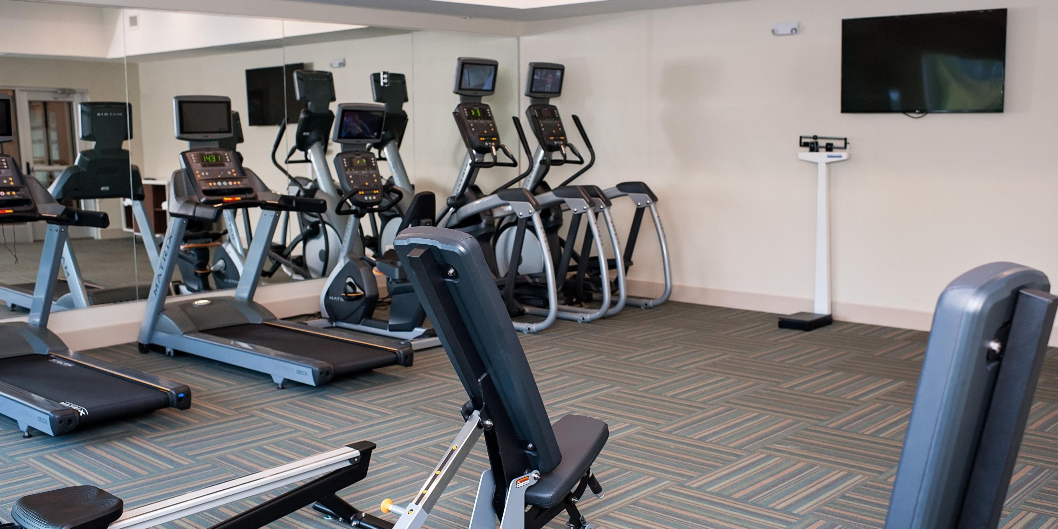 Whether you are starting your day or ending your day, we have everything you need for a great workout.  We feature treadmills, elliptical machines, free weights and a stationary bike.