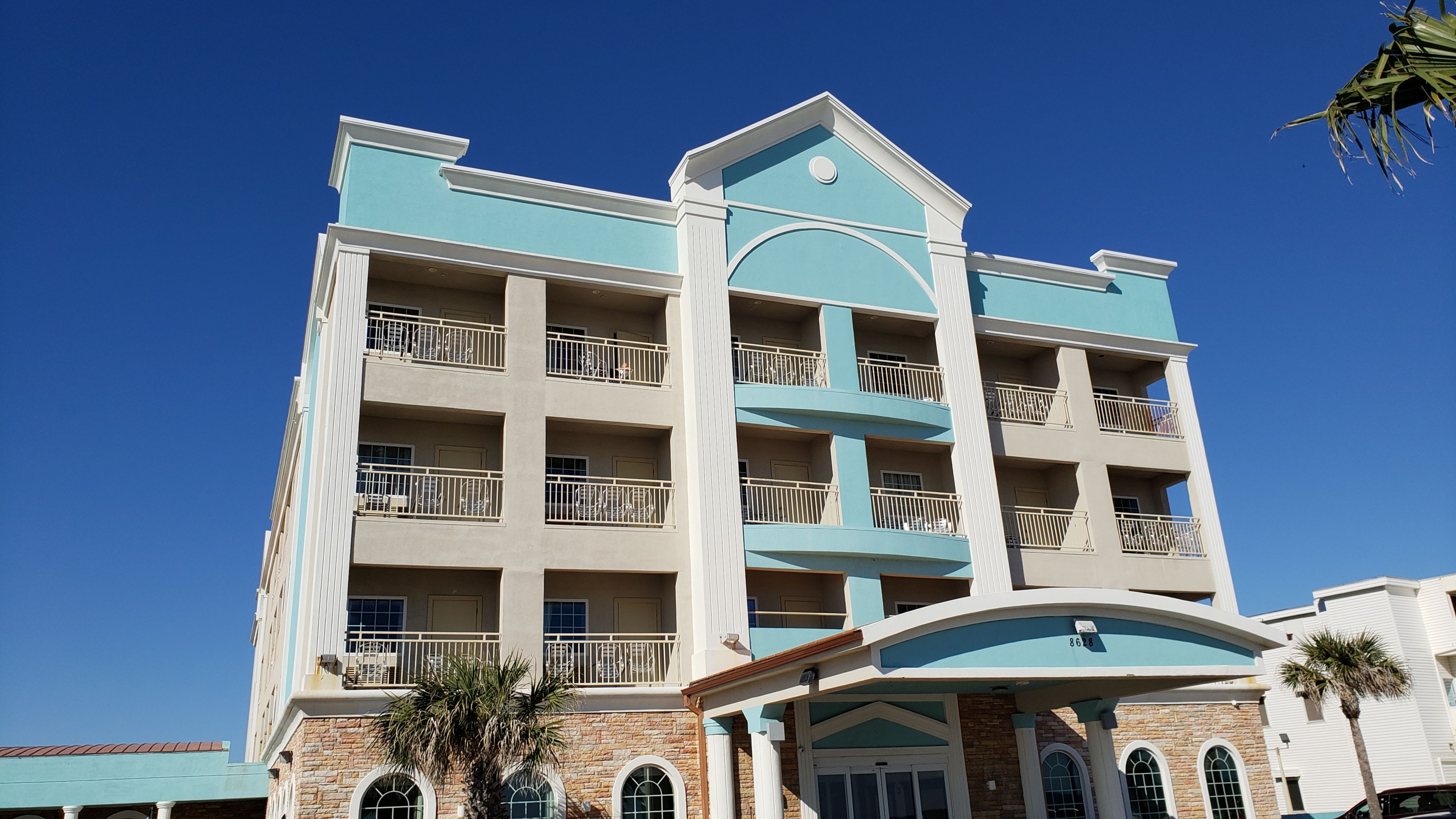 Hotels In Galveston On Seawall Holiday Inn Express Suites Galveston West Seawall