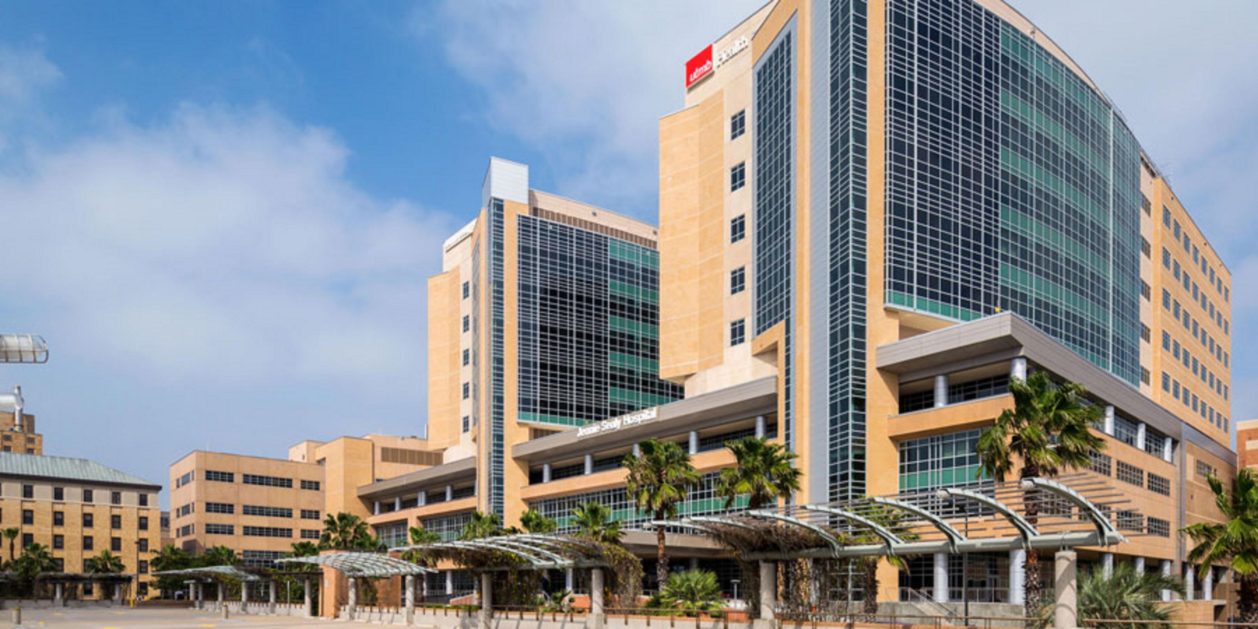 UTMB & Shriner's has stood with Galveston for many years, providing health care for Texans and their families.  Our hotel offers preferred rates to traveling nurses, researchers, pharmaceutical sales reps, UTMB vendors, and more. For booking information or  project rates, contact hotel sales at 409.621.5100.
