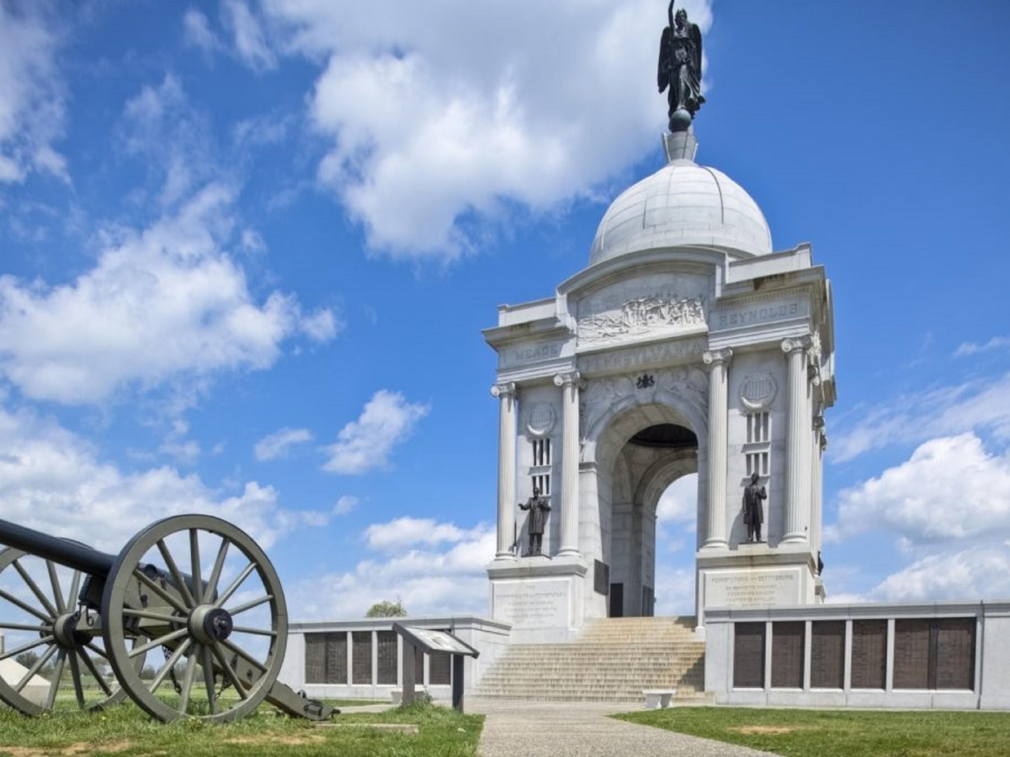 Minutes from the Gettysburg National Military Park and Monuments