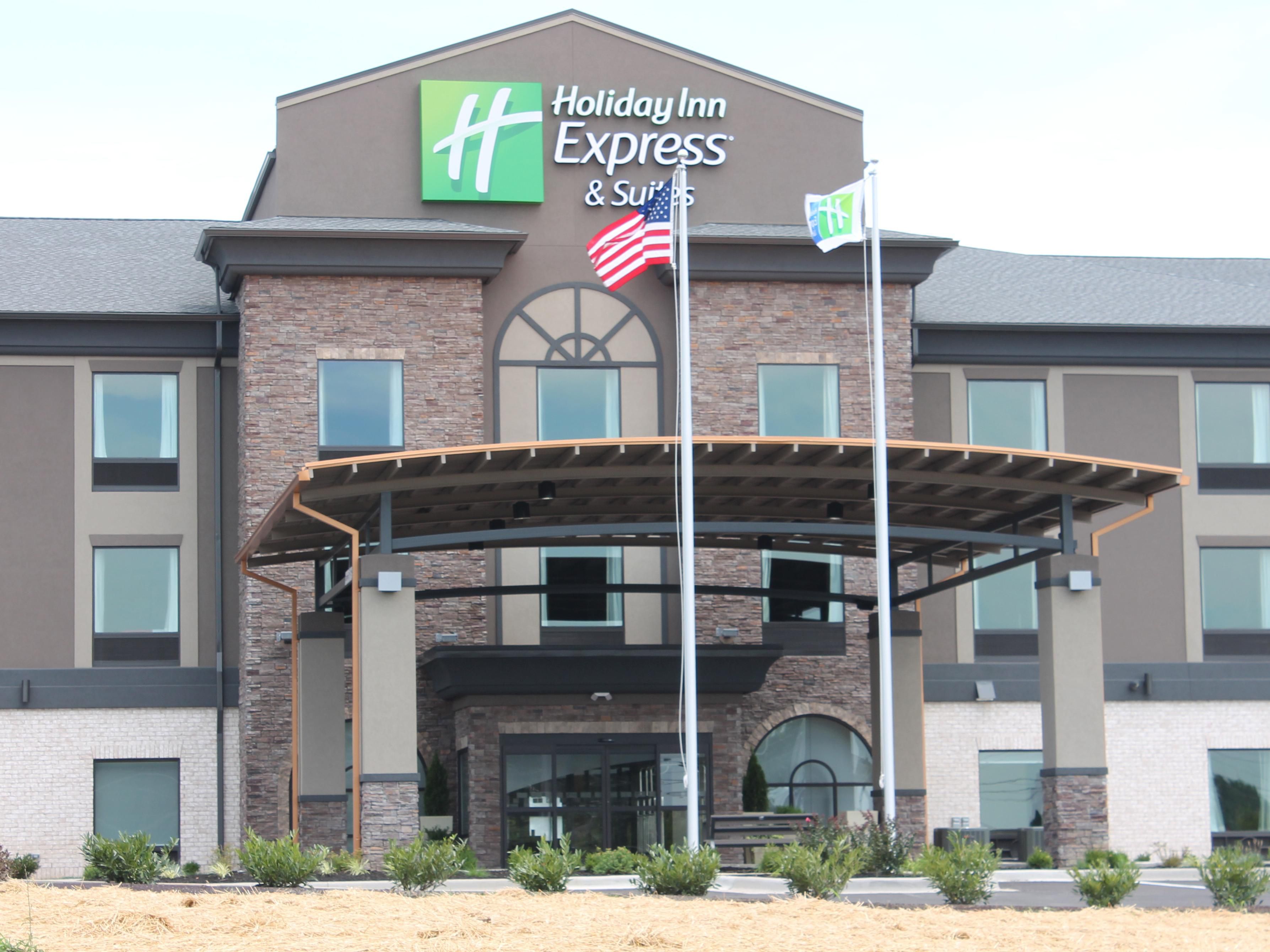 Hotels in Glasgow, KY | Holiday Inn Express & Suites Glasgow