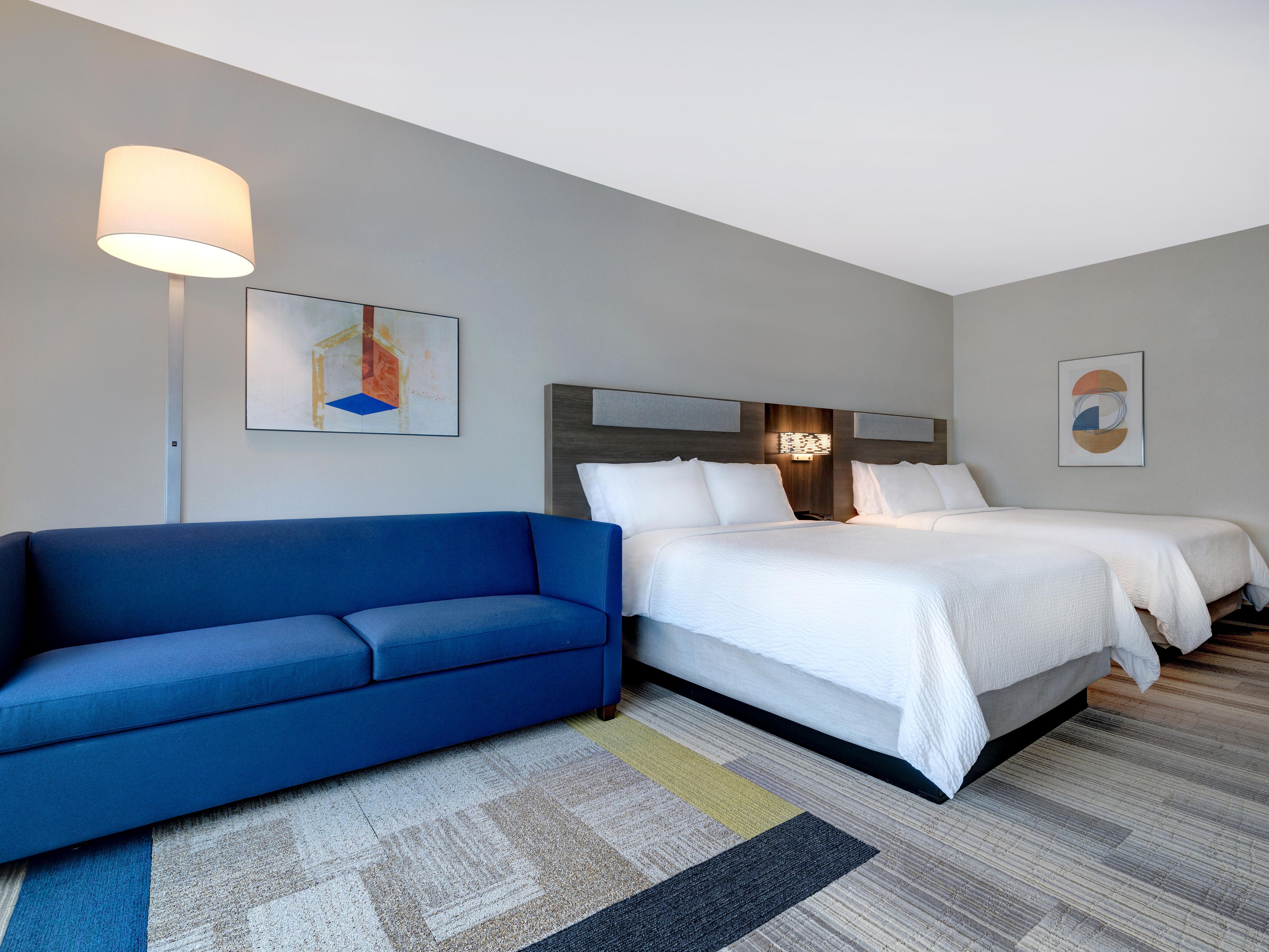 Holiday Inn Express & Suites Glendale Downtown Hotel by IHG