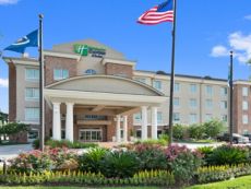 Holiday Inn Express & Suites Gonzales
