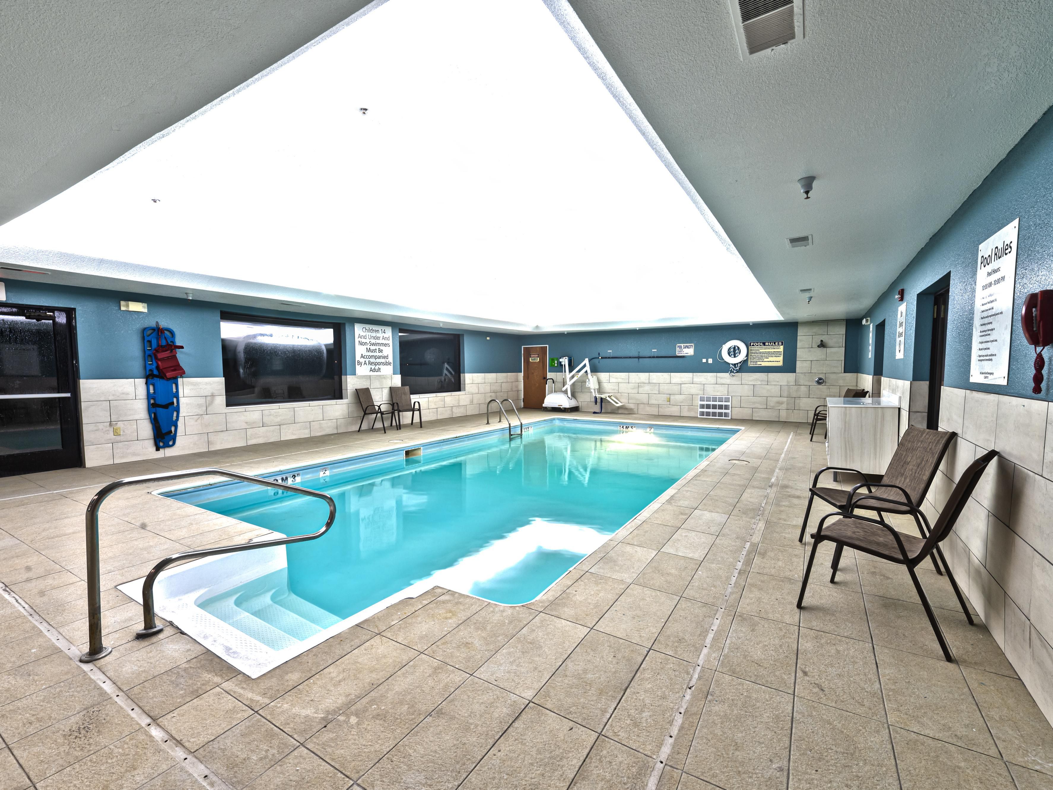 Our heated indoor swimming pool is just the place to relax after visiting the different shopping areas and art galleries. Visiting with the family is even more fun when everyone can swim. 